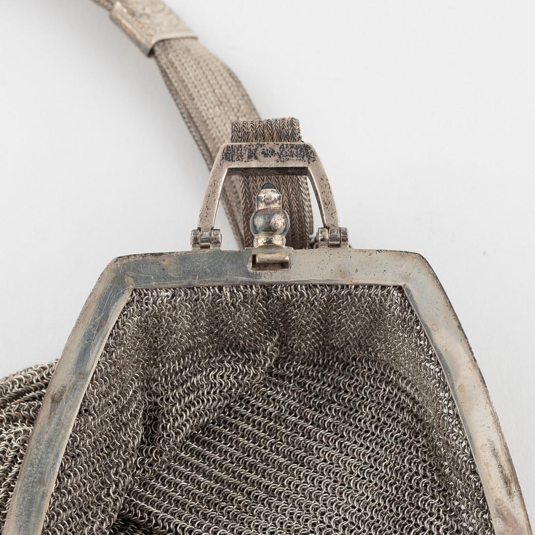 Bolso de mano de plata antigua, bolso de noche de mujer con cadena de malla de plata de ley principios del siglo XX en venta