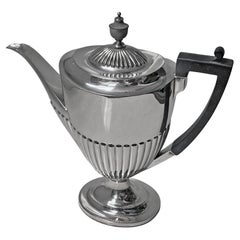 Antique Silver Coffee Pot, London 1908, Goldsmiths & Silversmiths Co.