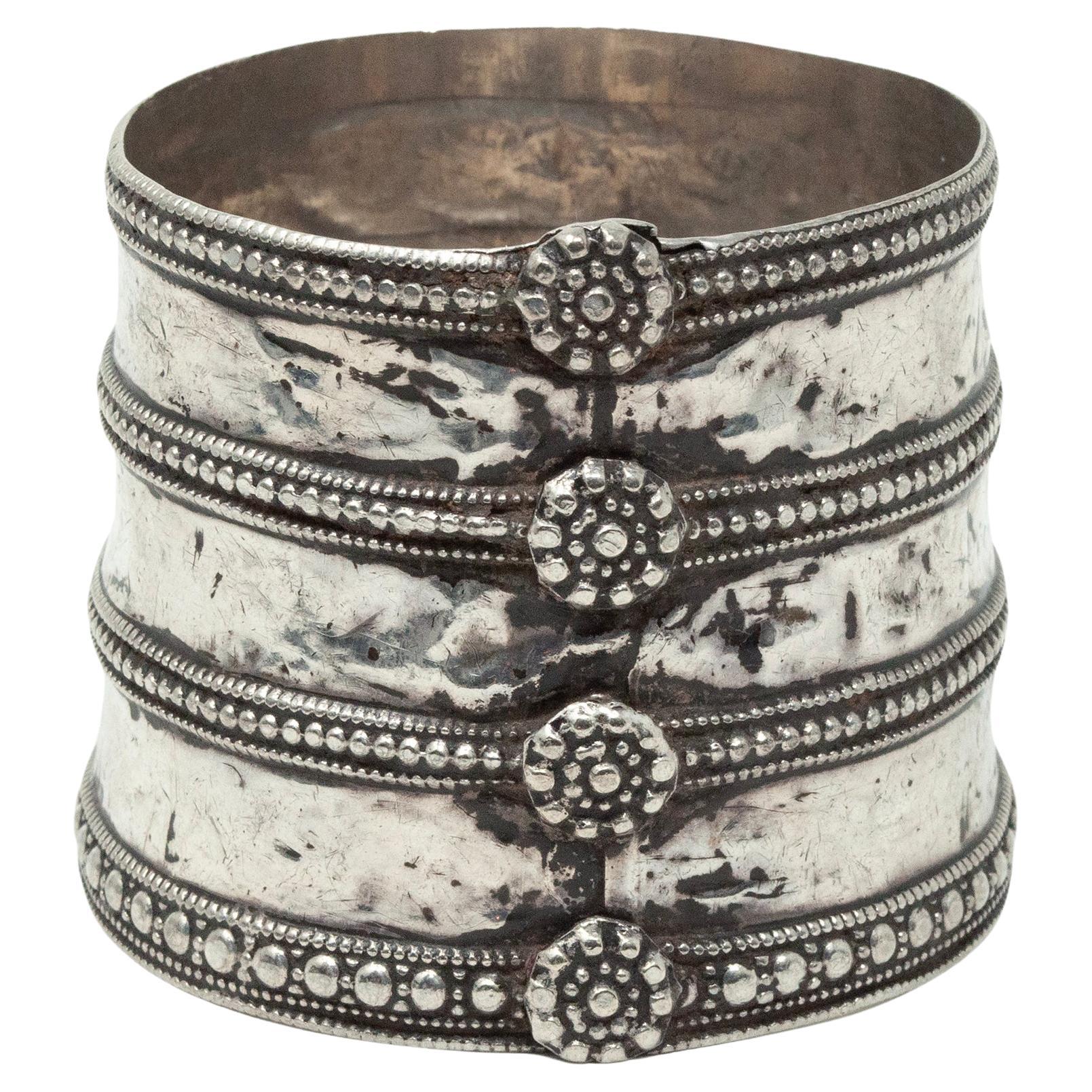 Antique Silver Cuff, Rajasthan, India For Sale