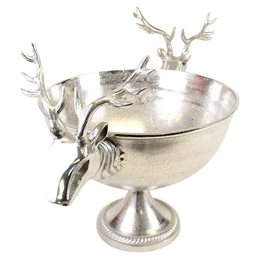 Antique silver cup or large Decorative ice bucket, fruit cup, pressed, cast and chased. Circular, curved feet with hinged. unstamped, tested with the scratch test, height approx. 60 cm, diameter 60 cm. All-encompassing C-curves in relief on deer