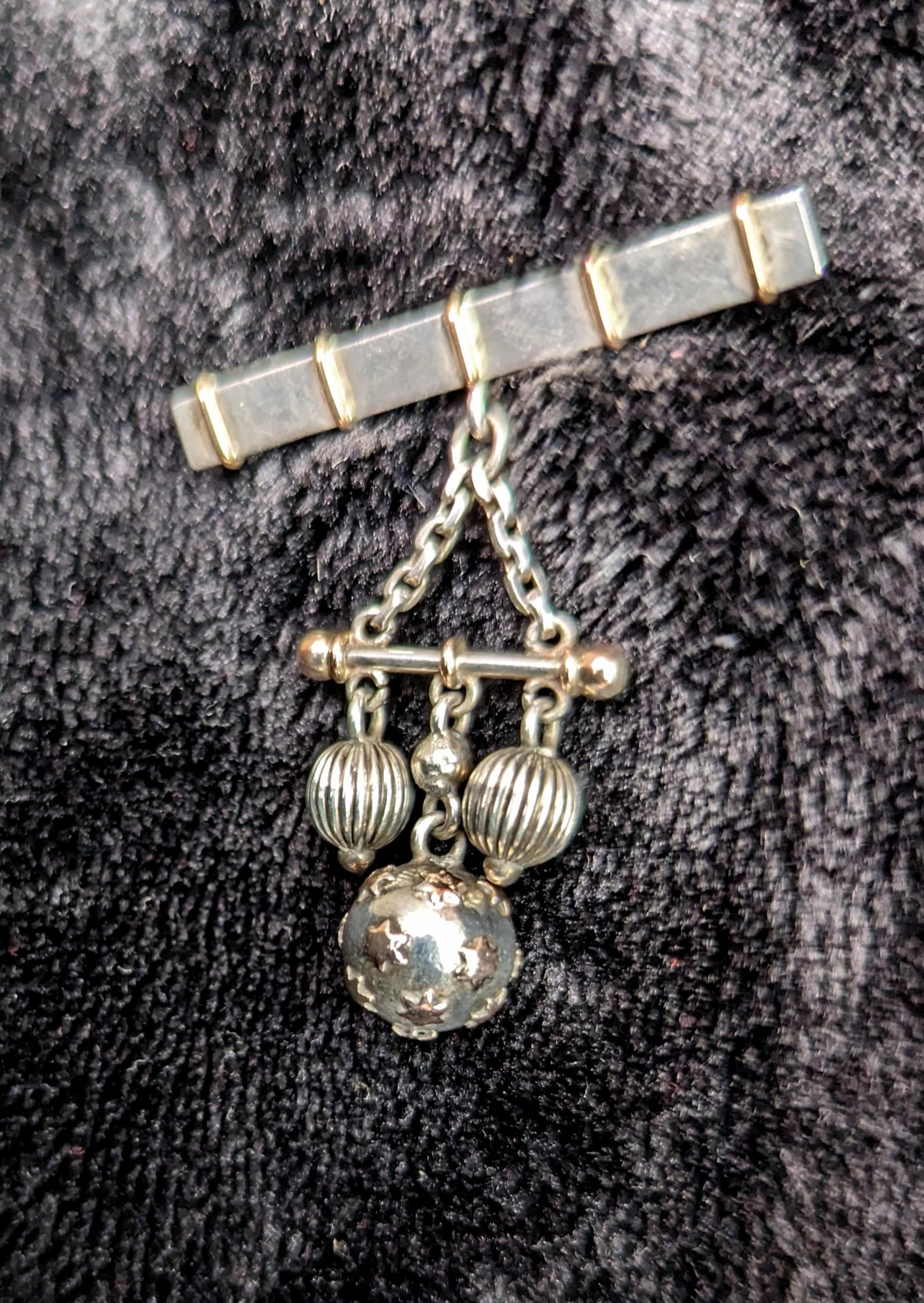 Women's Antique Silver dangle brooch, Stars, Rose gold 