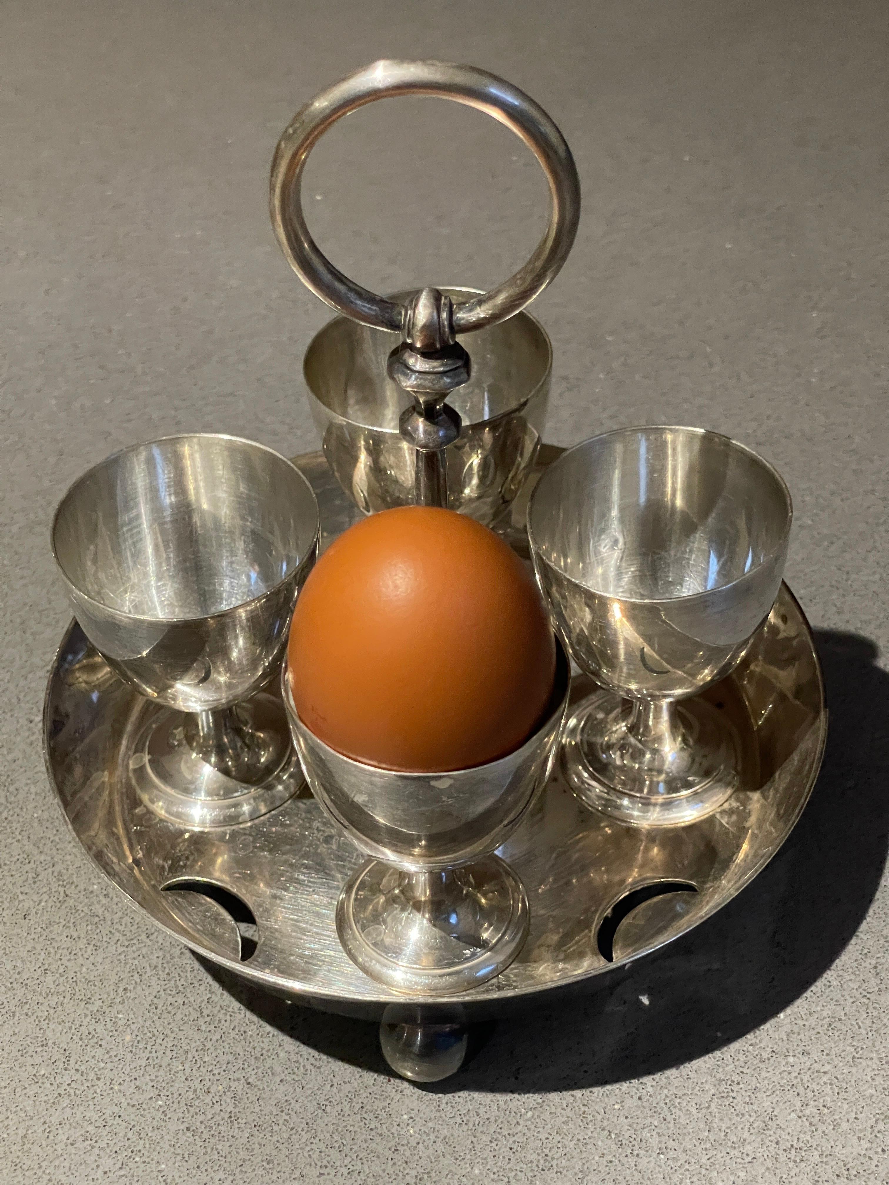 Antique Silver Egg Coddler Stand Holder set of 4 Egg Holder with 4 Silver Spoons For Sale 2
