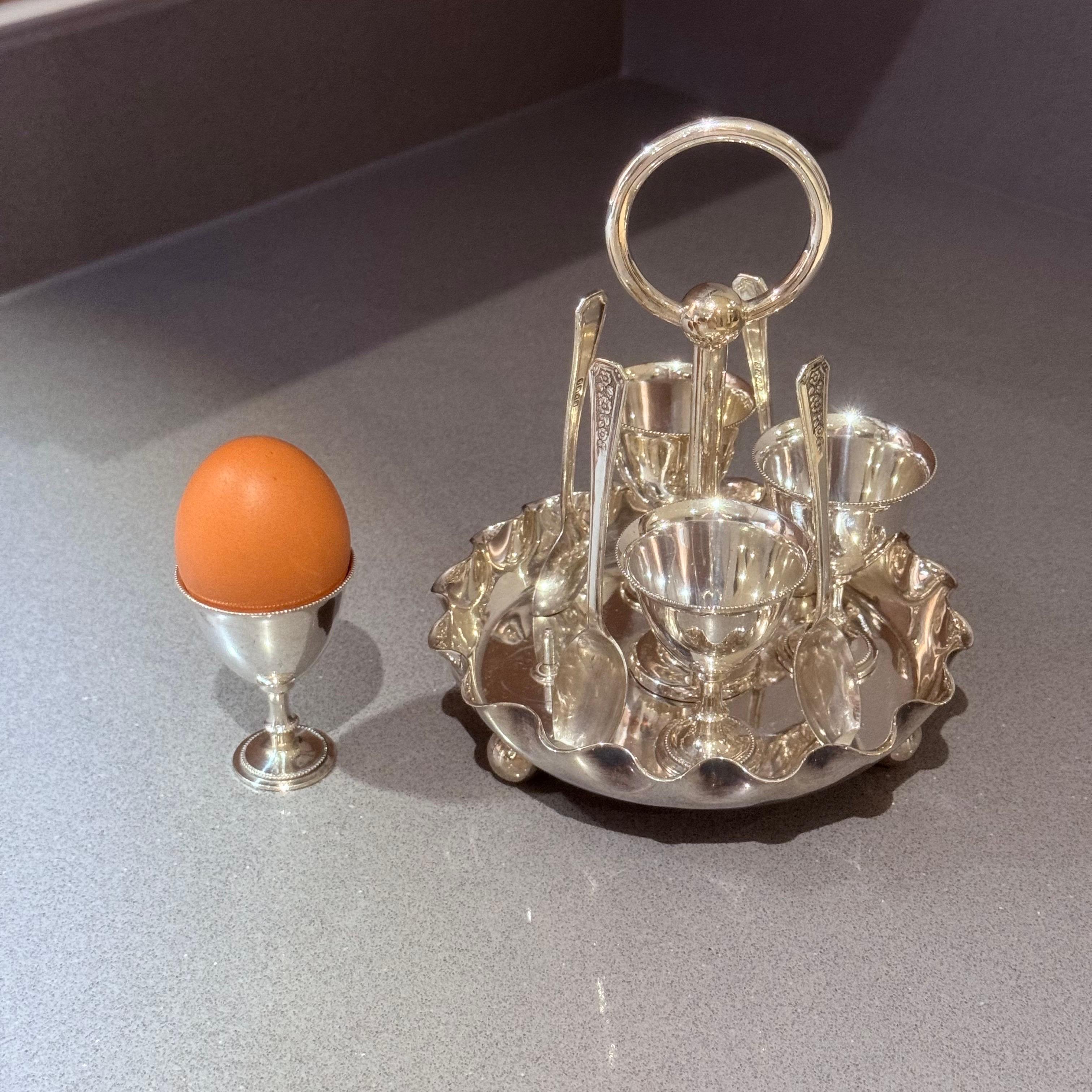 Antique Silver-Plated Egg Coddler Stand, Mappin & Webbs Princess Plate London & Sheffield, Art Deco, circa 1880
This stunning antique silver-plated egg coddler stand by Mapple Princess Plate, London & Sheffield exemplifies the finest craftsmanship
