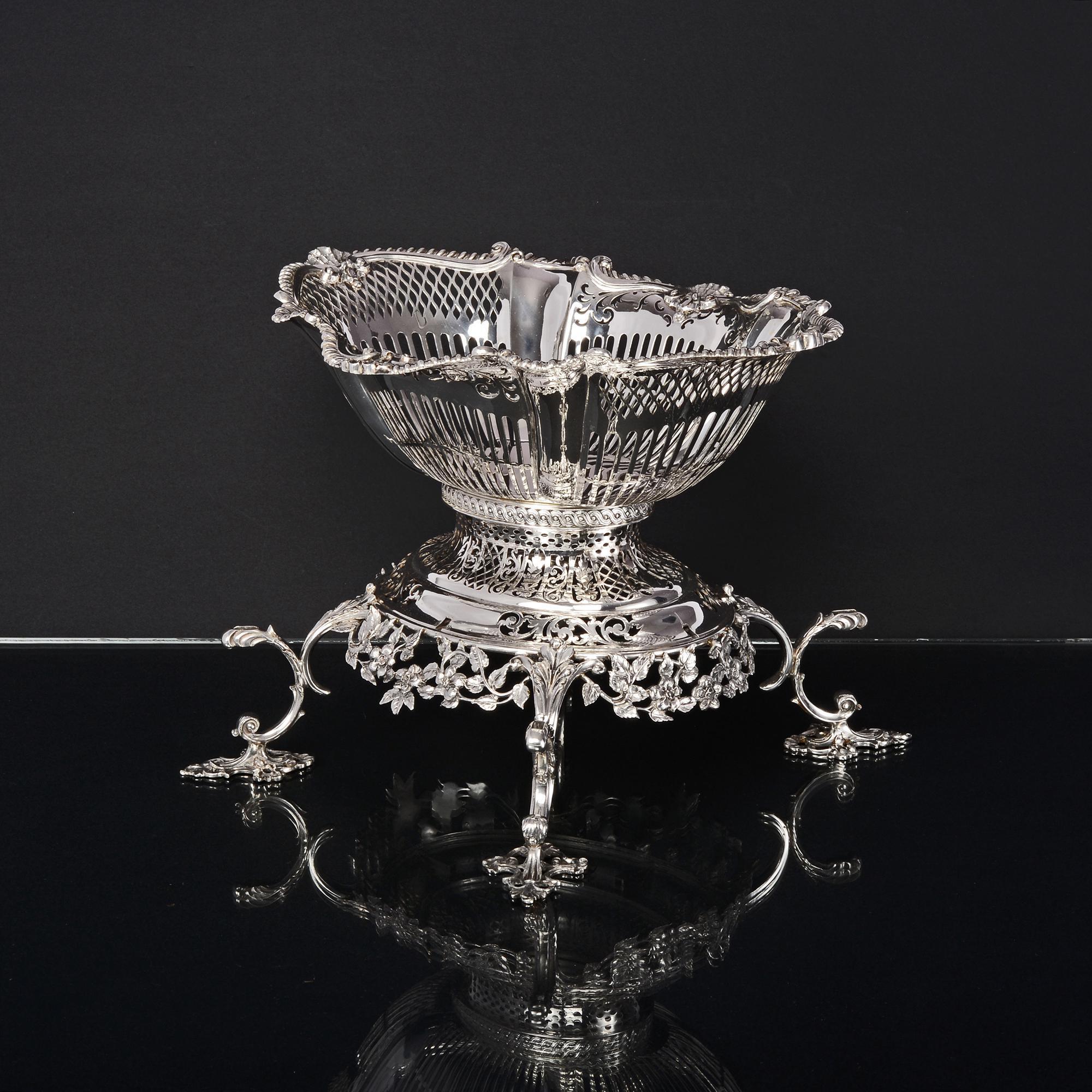 English Antique Silver Epergne For Sale