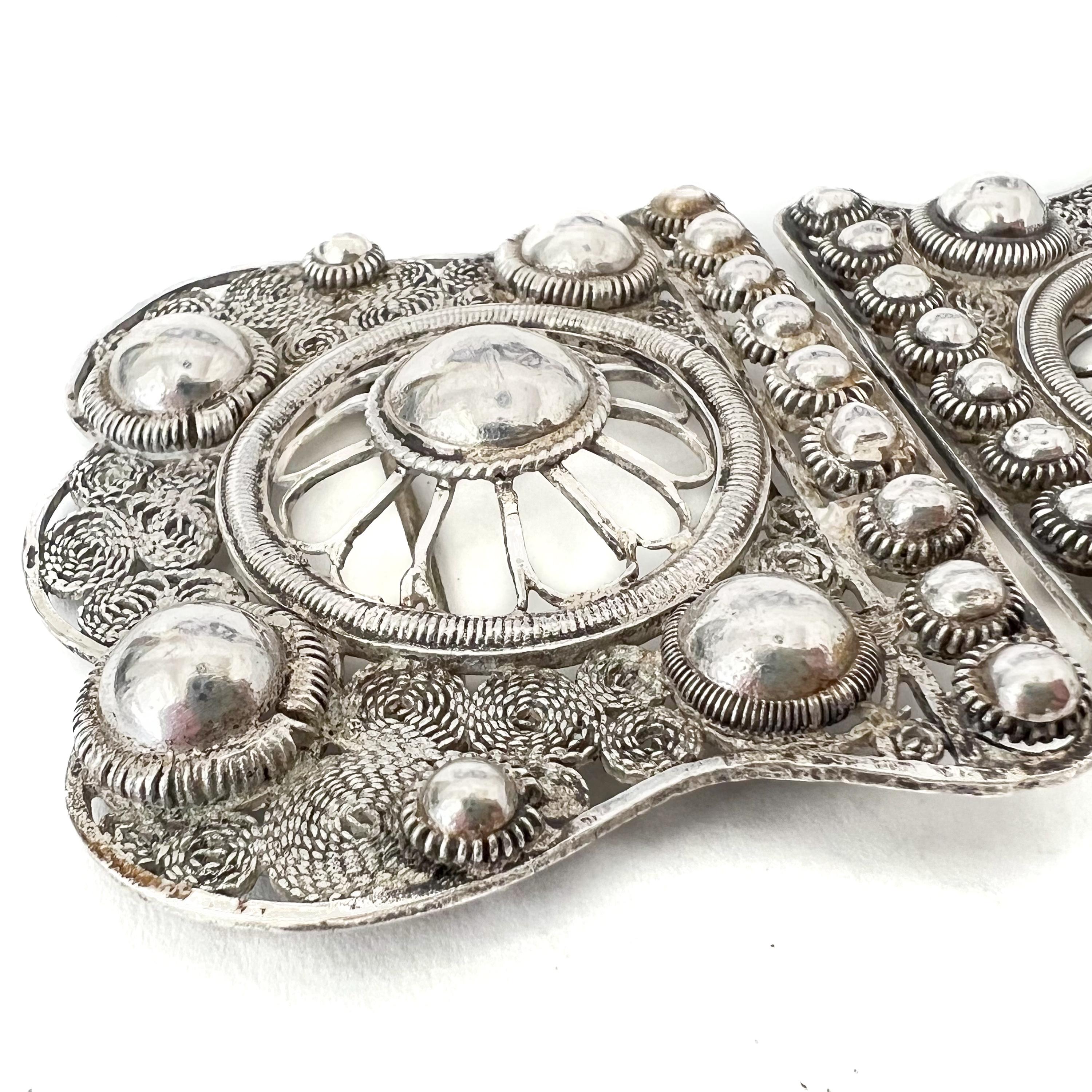 Antique Silver Filigree and Cannetille Openwork Buckle 1
