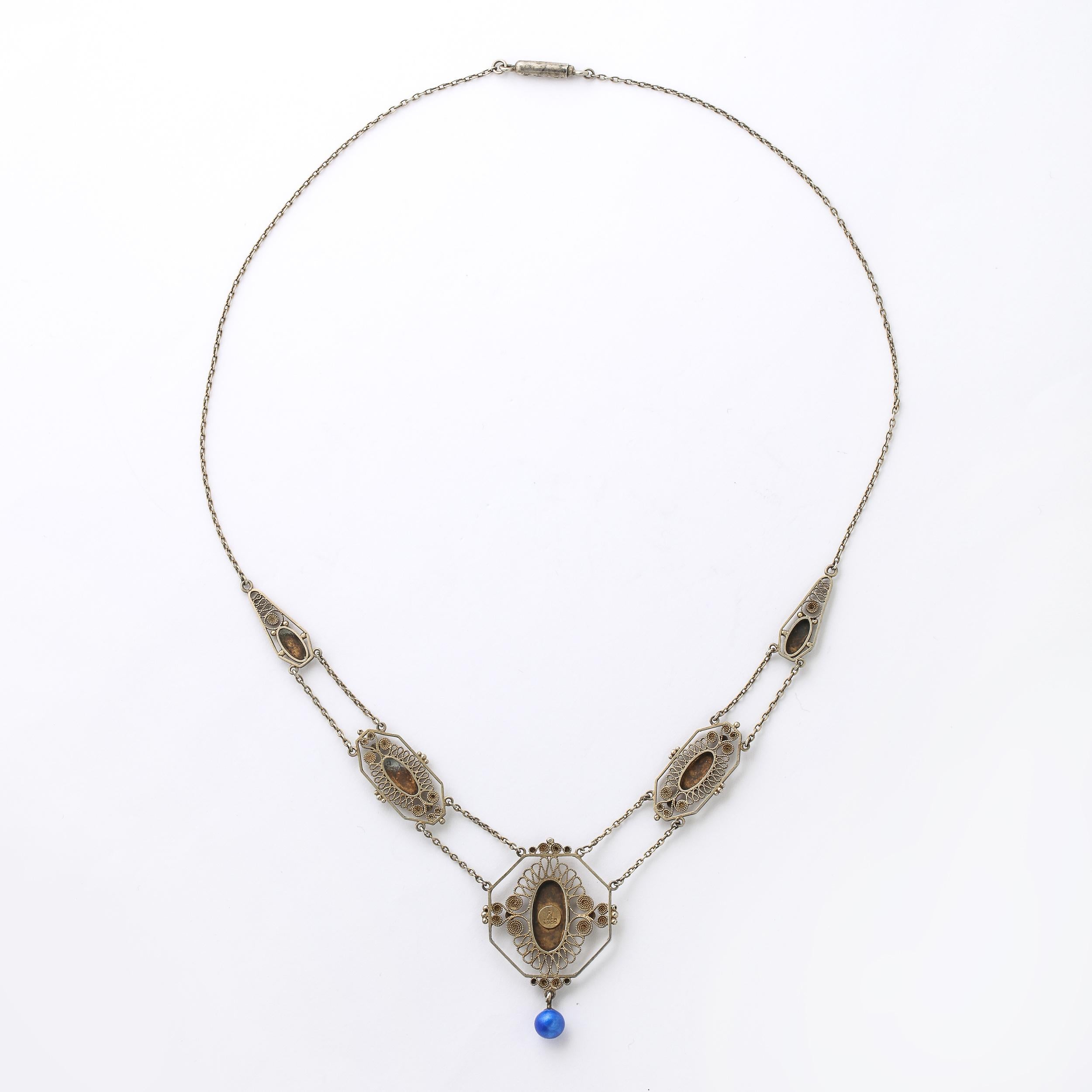 Antike filigrane Silber-Halskette im Swag-Stil mit blauen Guilloche-Emaille-Akzenten aus Silber 2