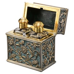 Ancienne boîte à parfum double en vermeil et galuchat