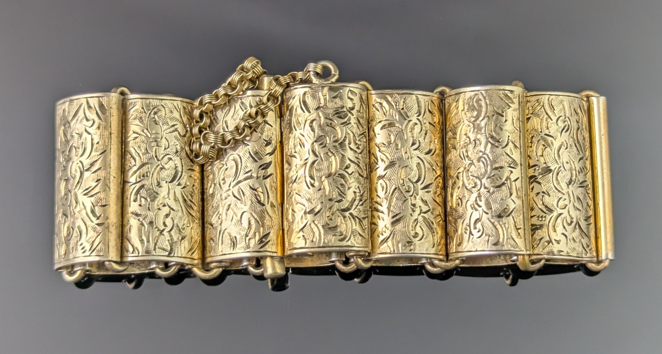 Vittoriano Antico bracciale a maglie con pannello in argento dorato, vittoriano in vendita