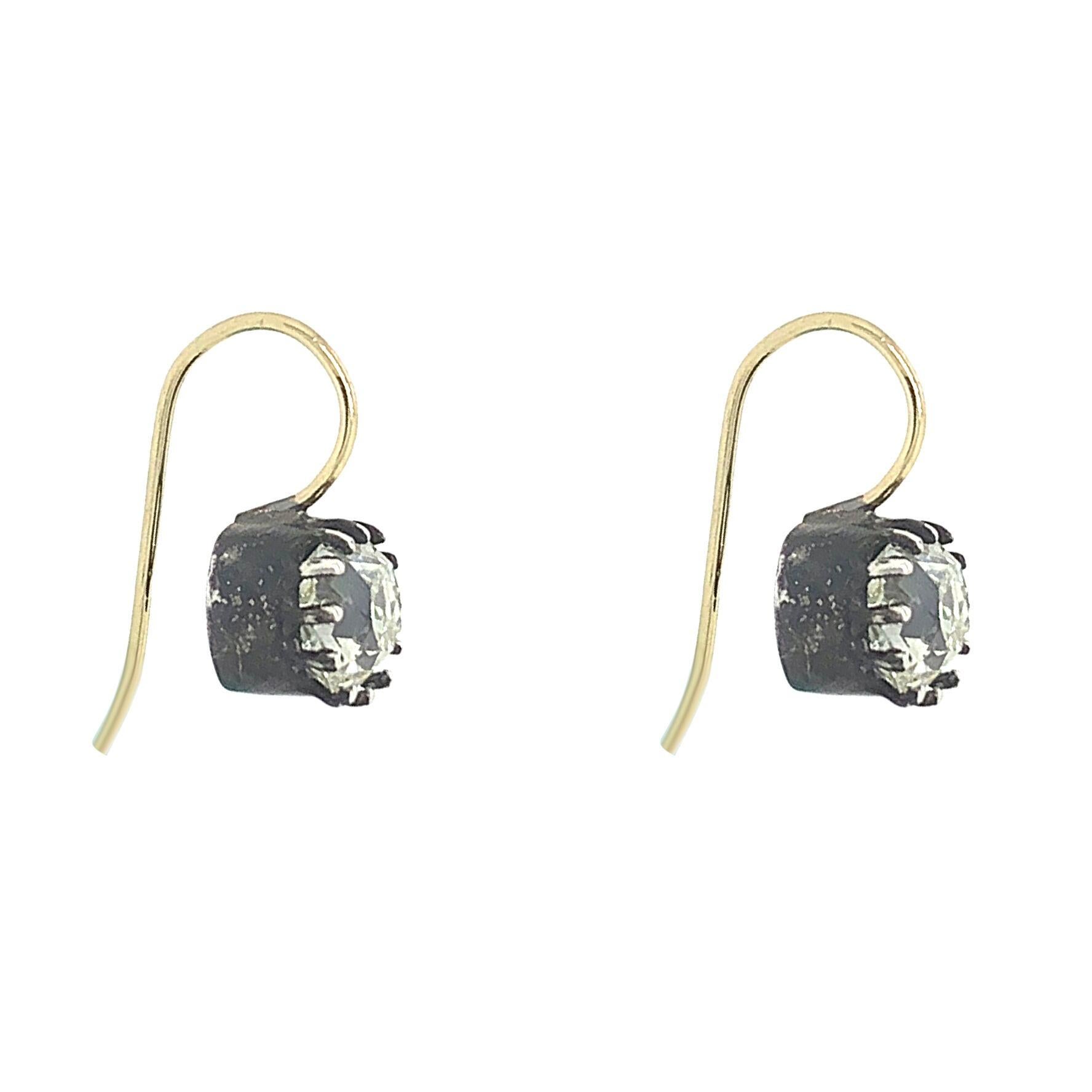 Boucles d'oreilles anciennes en argent et or avec diamants Excellent état - En vente à New York, NY