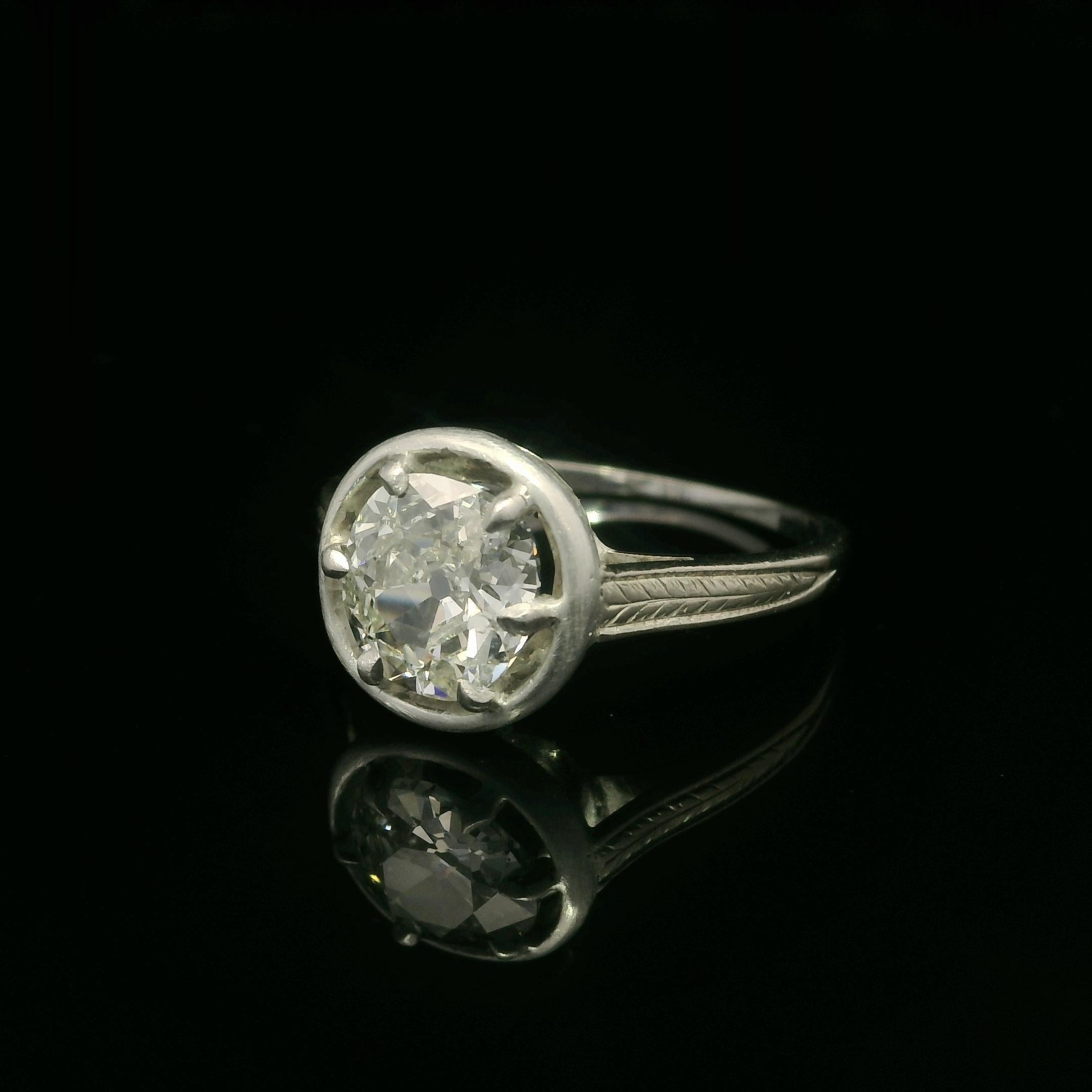 Plata Antigua Oro GIA 1.18ct Diamante de Mina Antigua Solitario Anillo Grabado Flotante en venta 2