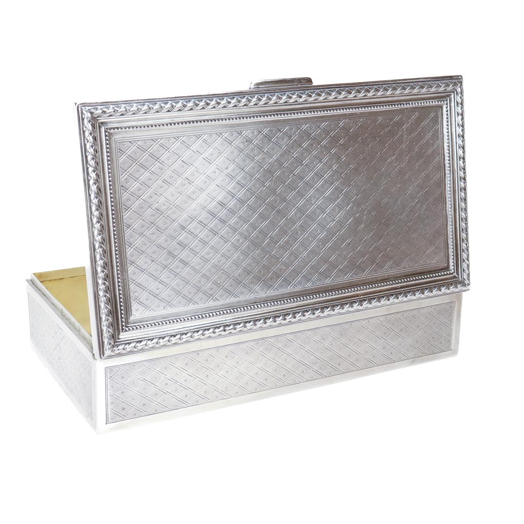 Caja de plata antigua para trofeos de golf regalada por la baronesa Rothschild 9