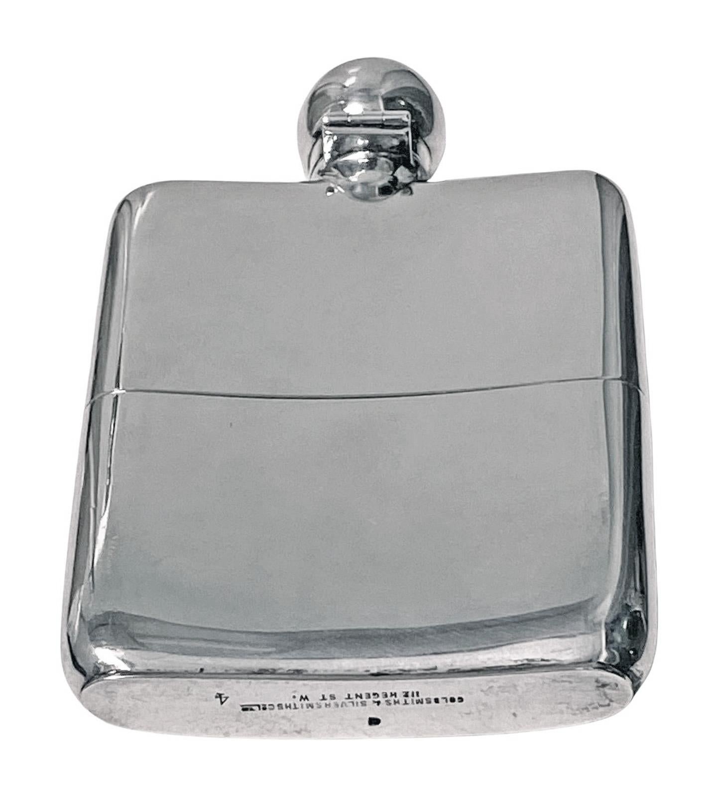 Early 20th Century Antique Silver Hip Flask London 1925 Goldsmiths & Silversmiths Co