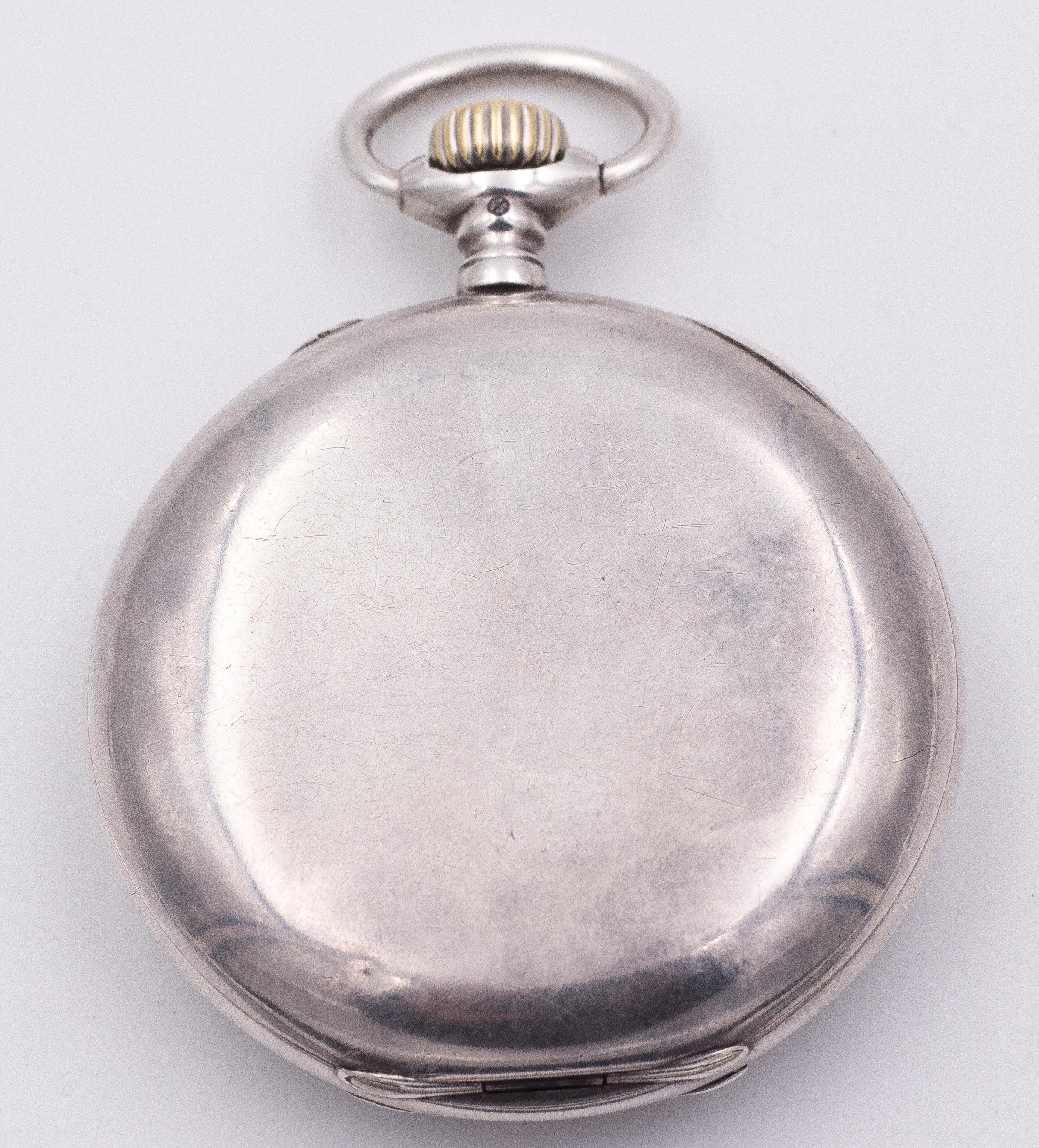 An antique silver IWC International Watch Company pocket watch, dating from the late 19th Century. 
The watch is well working. 

BRAND
IWC International Watch Company

MATERIALS
Silver

MEASUREMENTS
Diameter: 53 mm