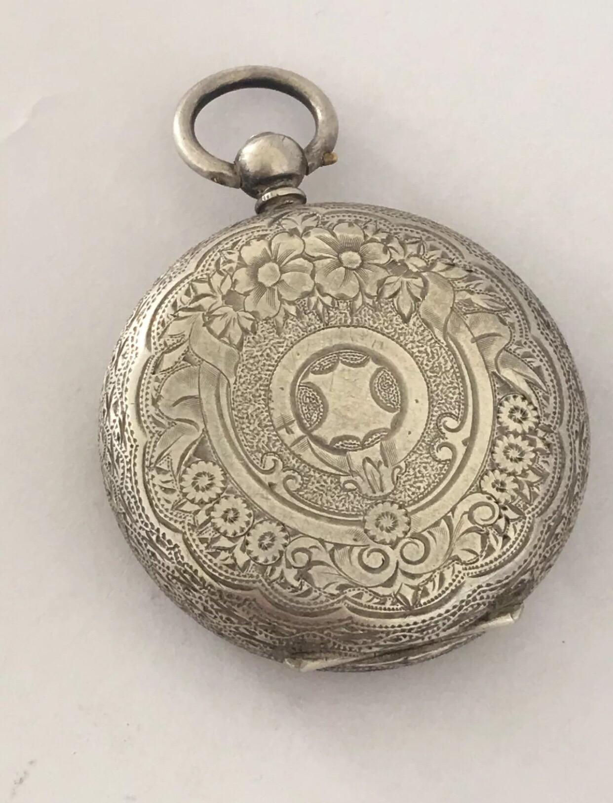 
Antique Silver LA FIDELE, GENEVE key-wind Pocket Watch.

This beautiful watch is working and ticking well.