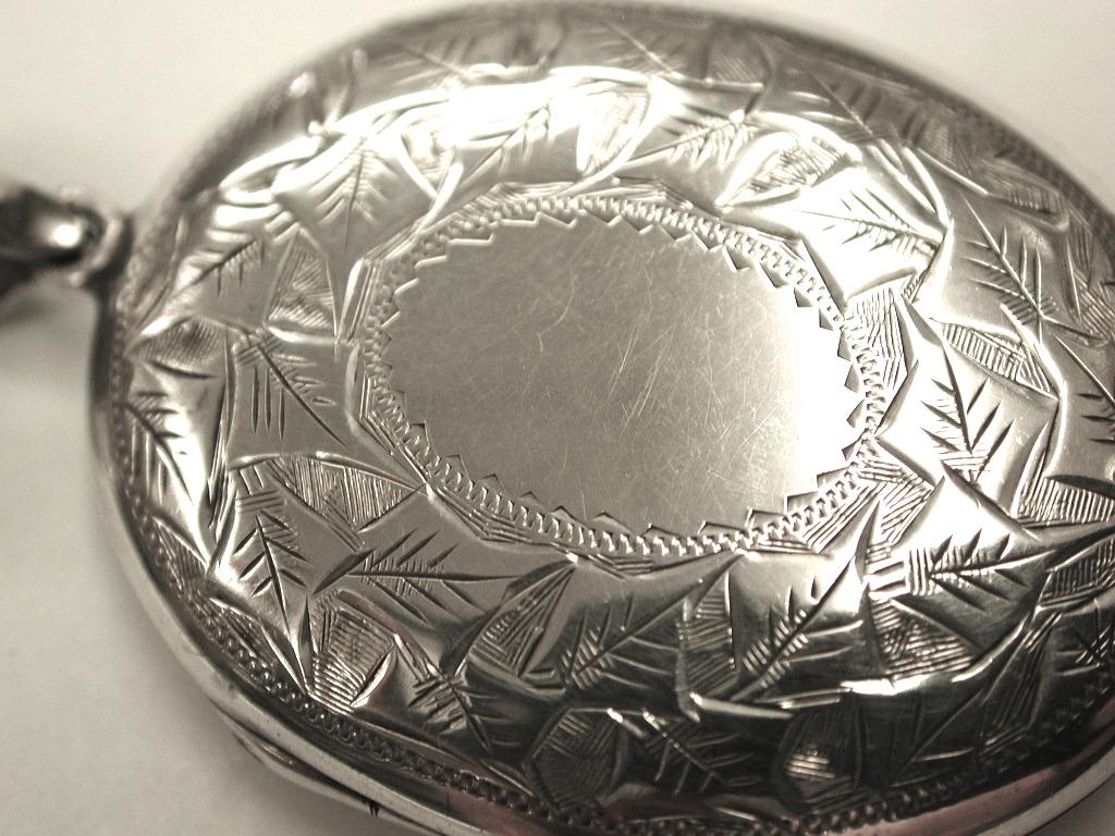 Victorian Antique Silver Locket, 1913, Birmingham, Kirwan & Co.