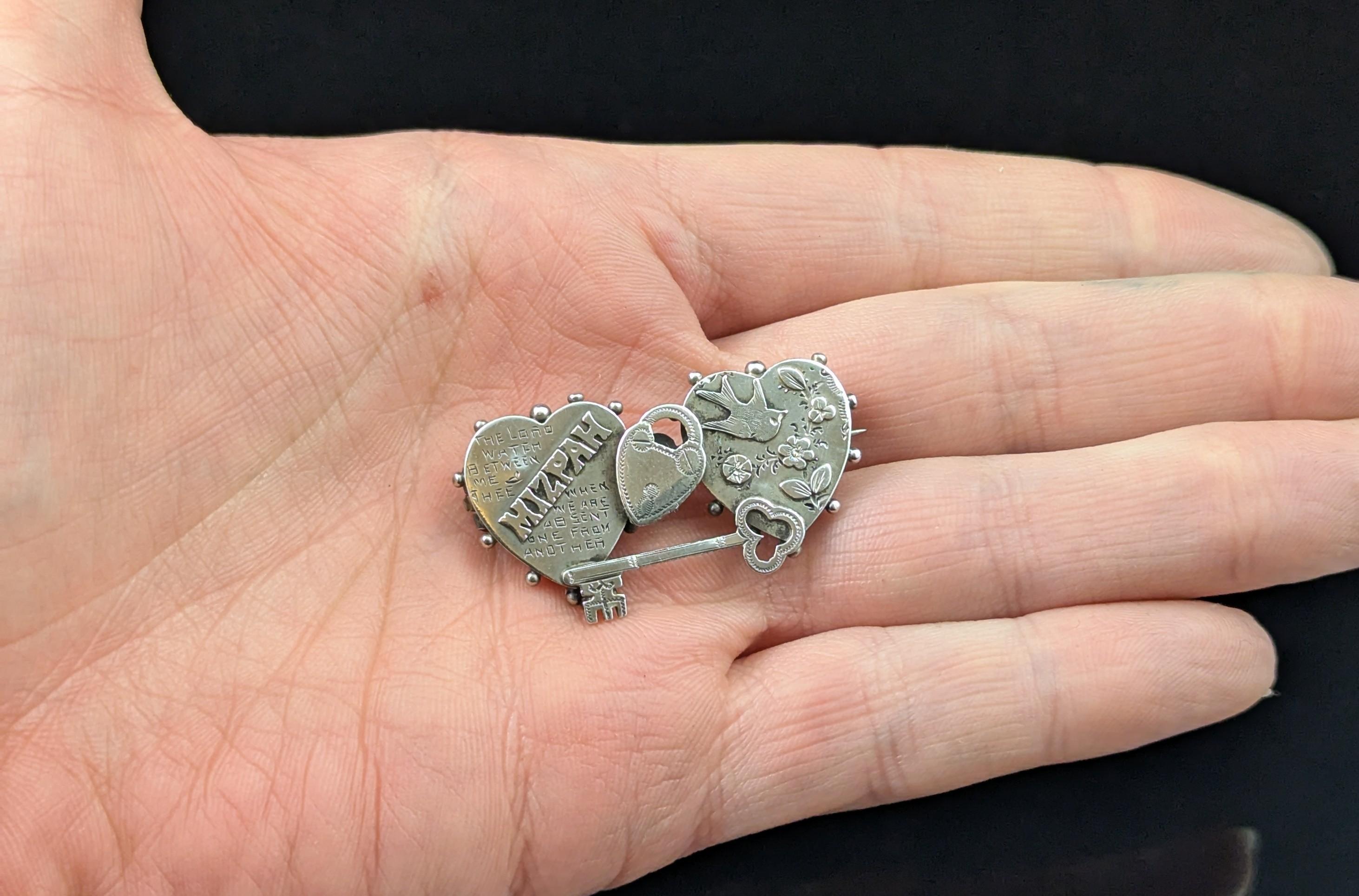 Antique silver Mizpah brooch, Key to my Heart For Sale 3