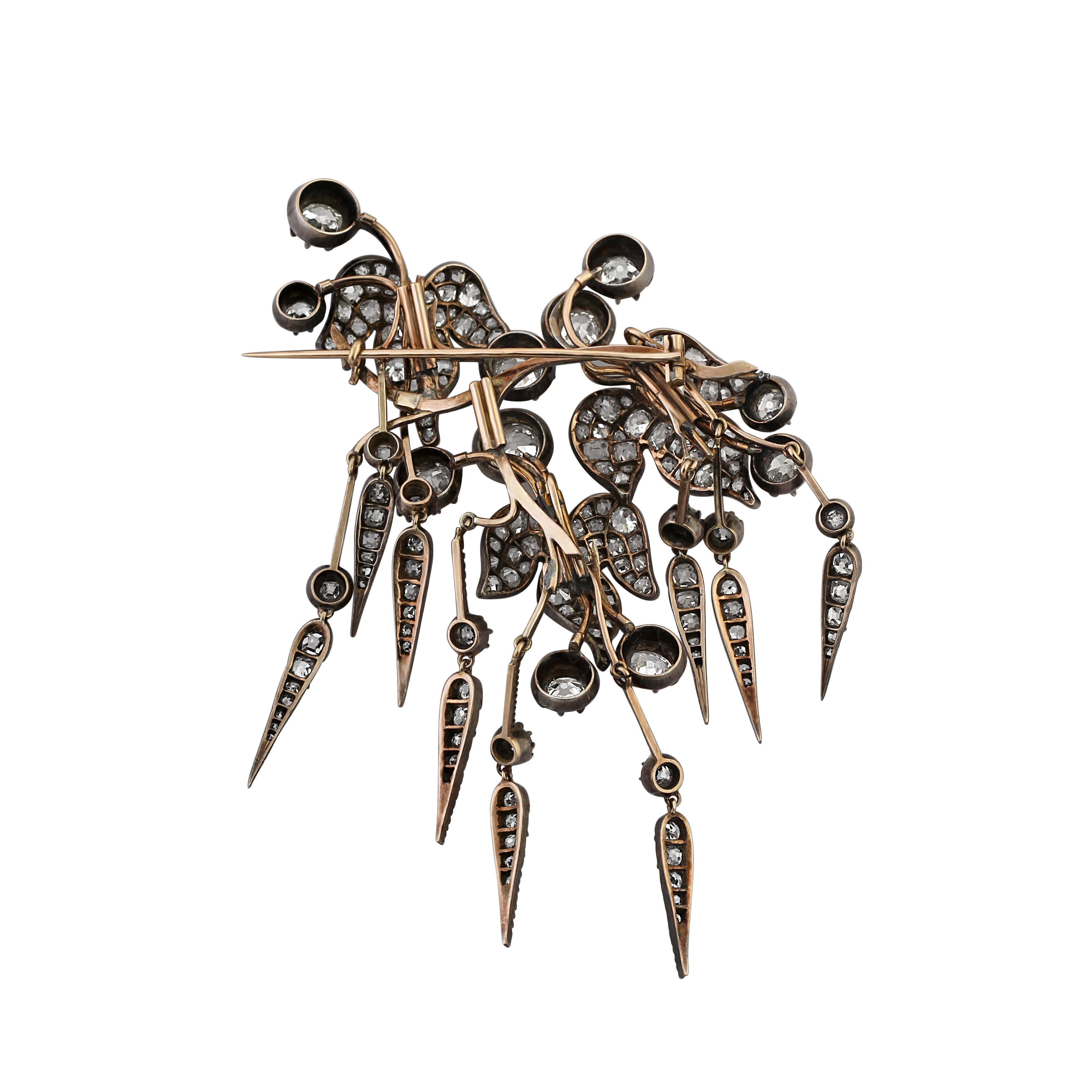 Round Cut Antique Silver on Gold & Diamond Ivy Brooch For Sale