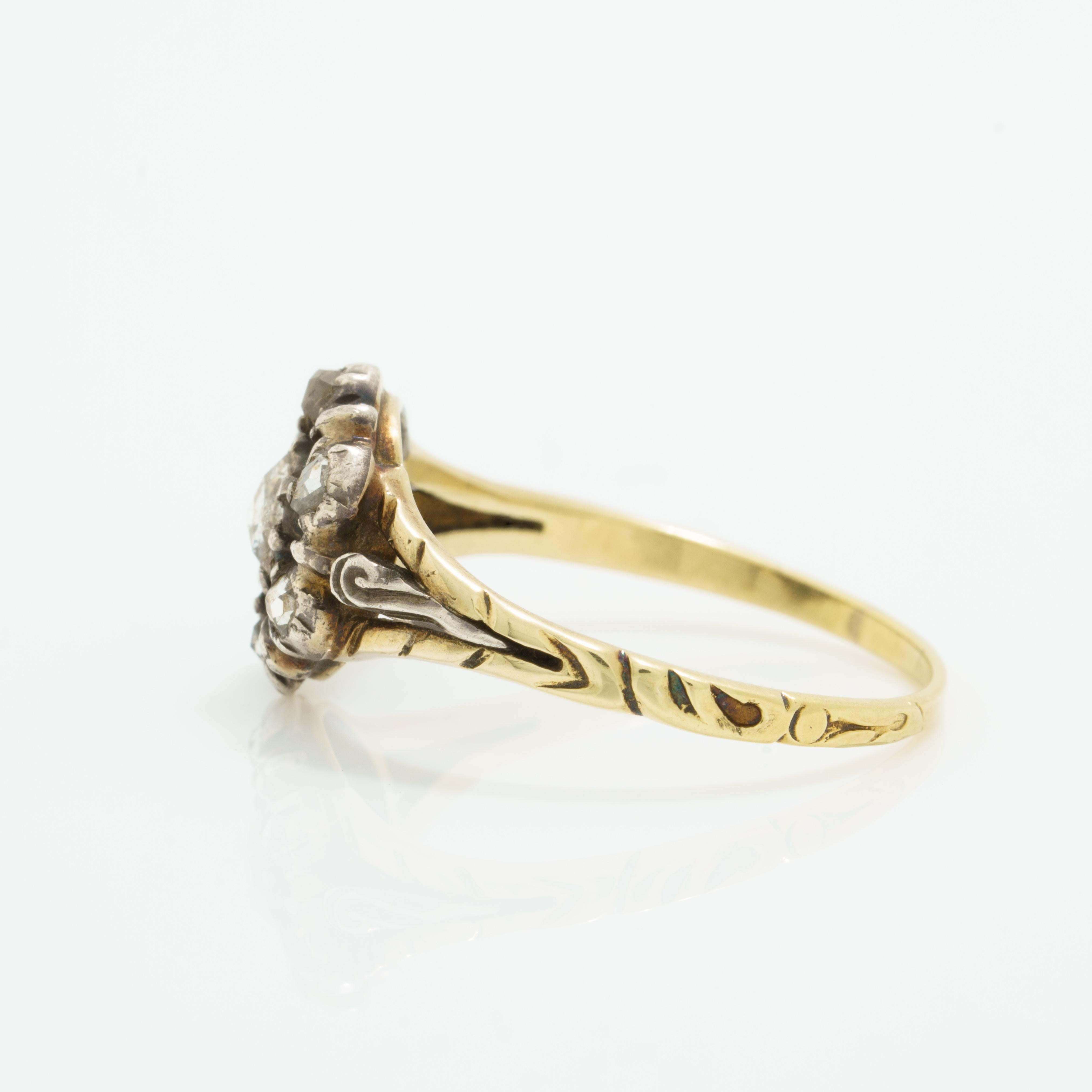 Antique Silver over 15 Karat Gold and 0.60 Carat Rose Cut Floret Ring In Good Condition For Sale In New York, NY