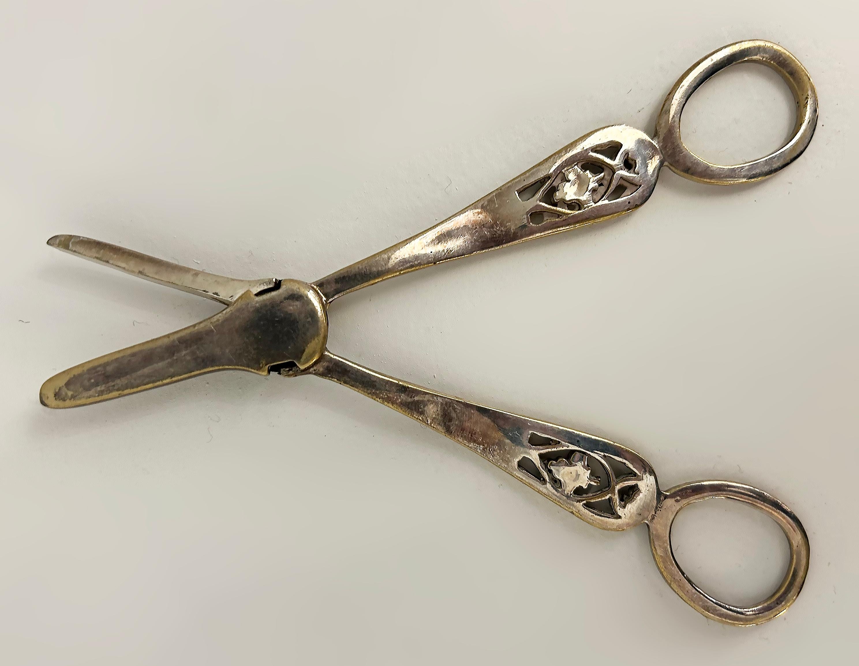 Antique Silver Plate Grape Scissors, Floral and Filigree Details For Sale 1