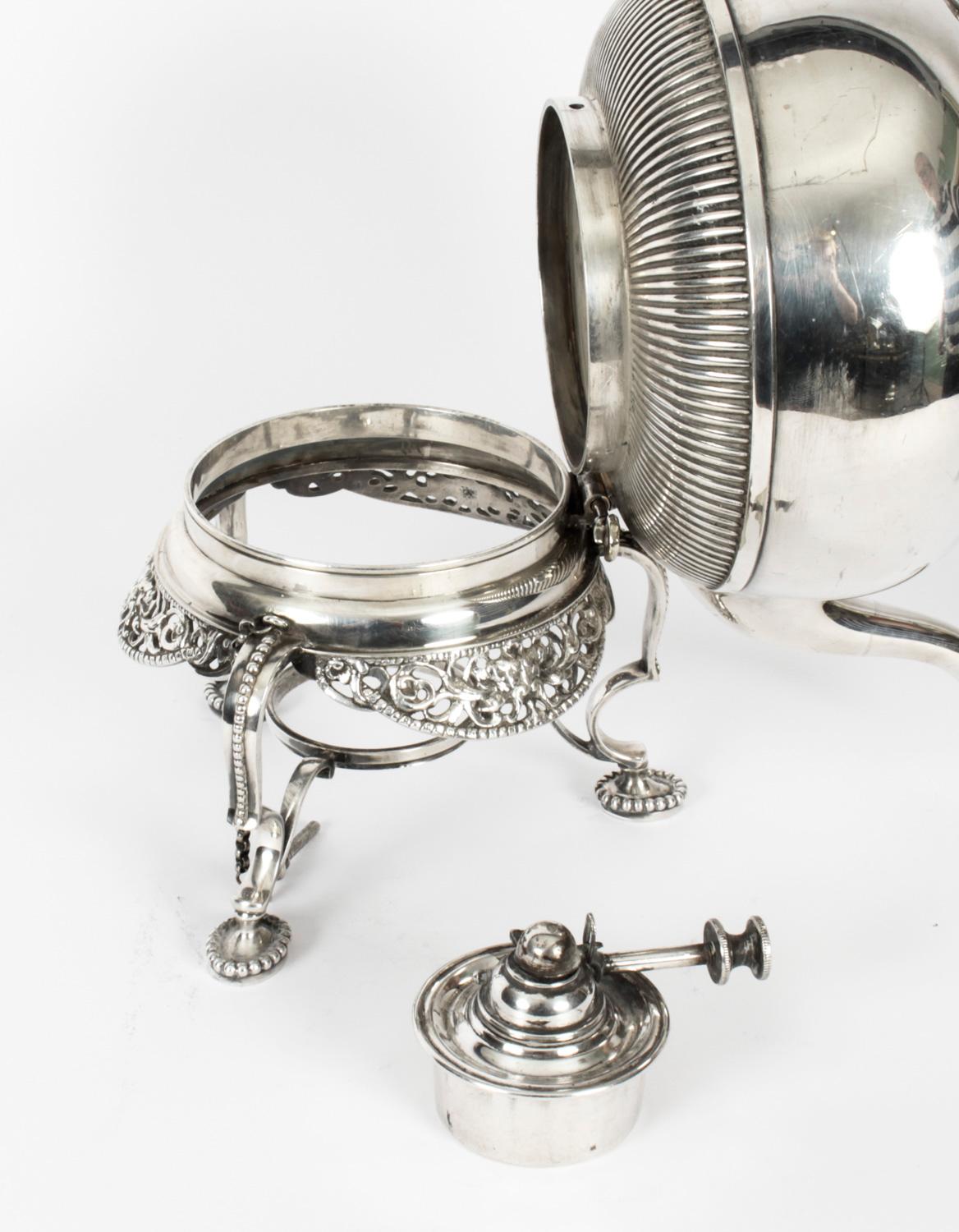 Antique Silver Plate Spirit Kettle on Stand by Elkington Dated 1845 19th C In Good Condition In London, GB