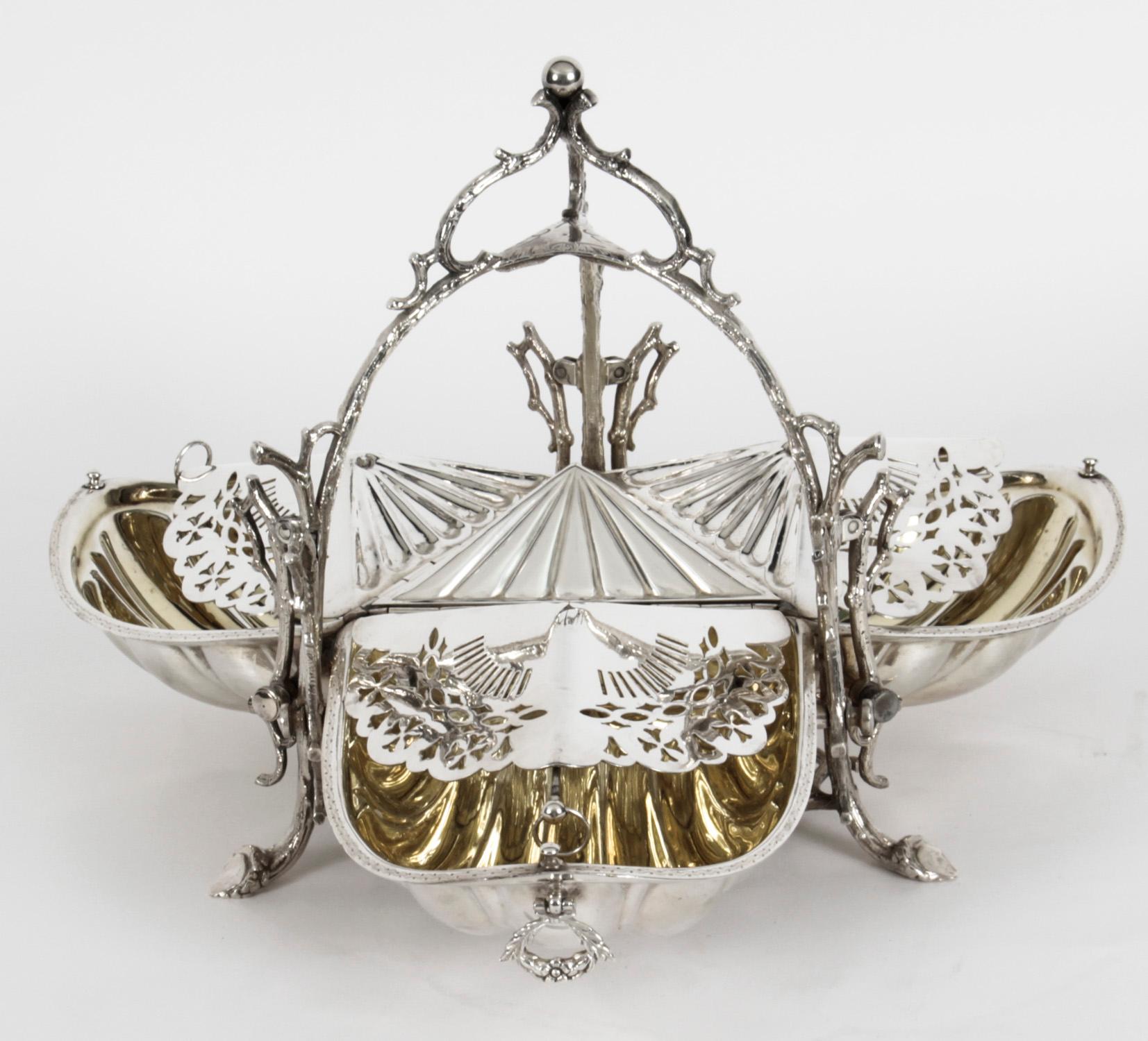 Late 19th Century Antique Silver Plate Triple Shell Shaped Biscuit Box by Fenton Brothers 19th C