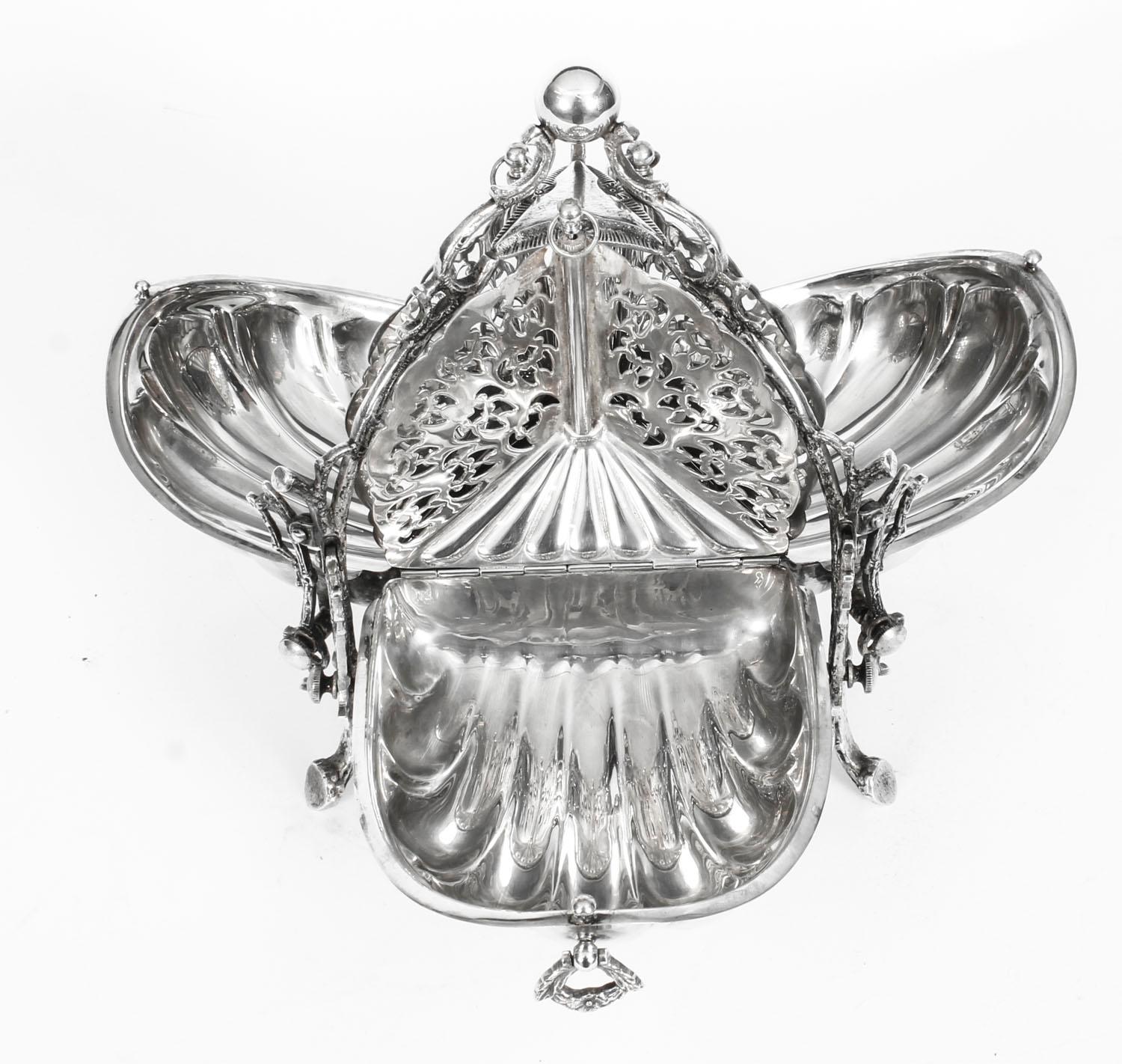 Antique Silver Plate Triple Shell Shaped Sweets Biscuit Box, 19th Century 10