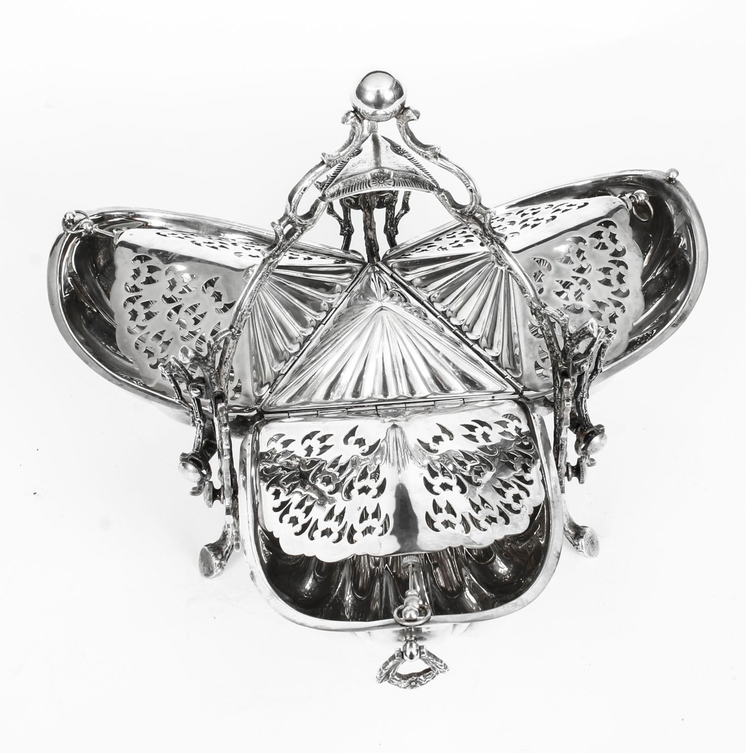 Antique Silver Plate Triple Shell Shaped Sweets Biscuit Box, 19th Century 12