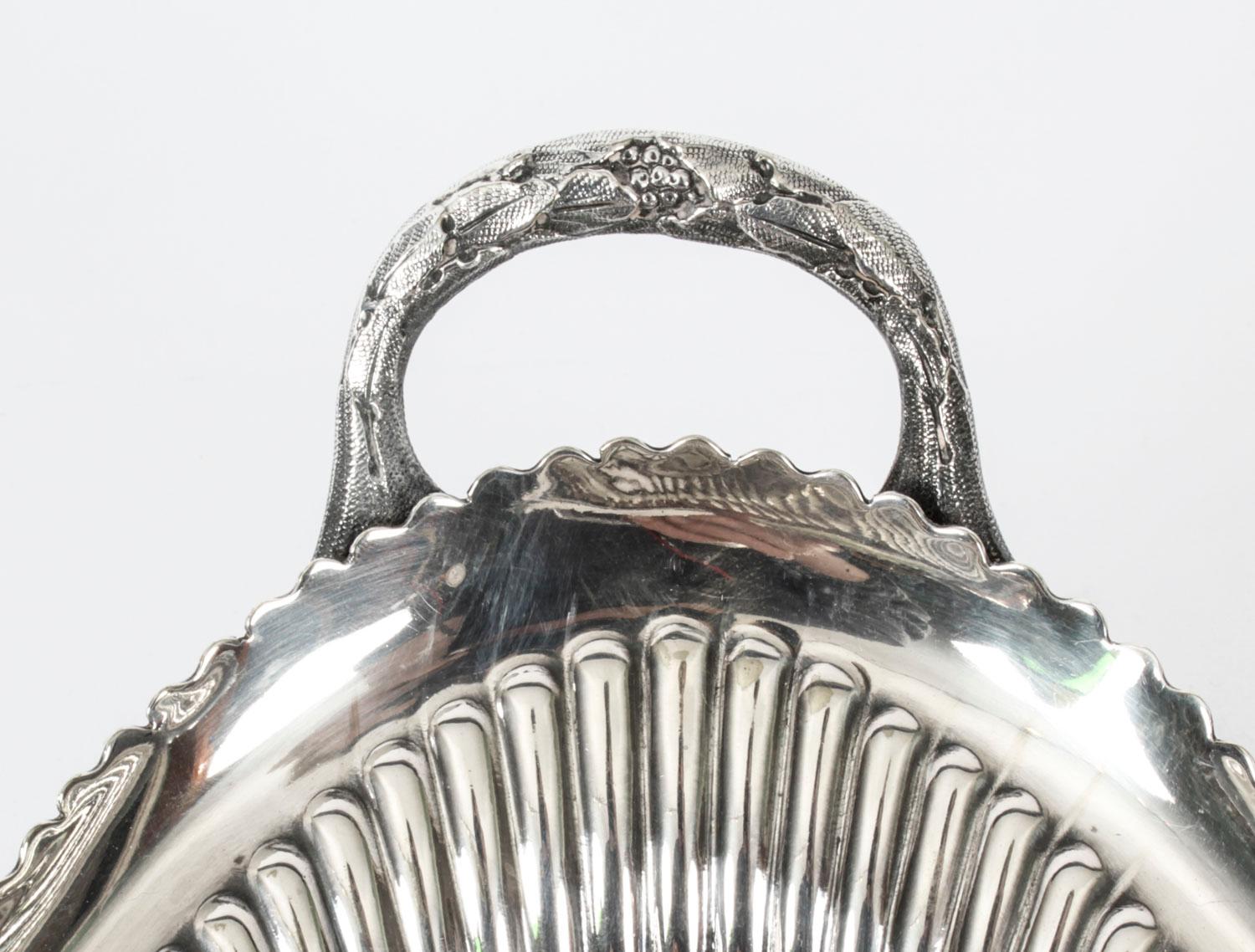 Antique Silver Plated Bread Basket by Walker & Hall, 19th Century 1