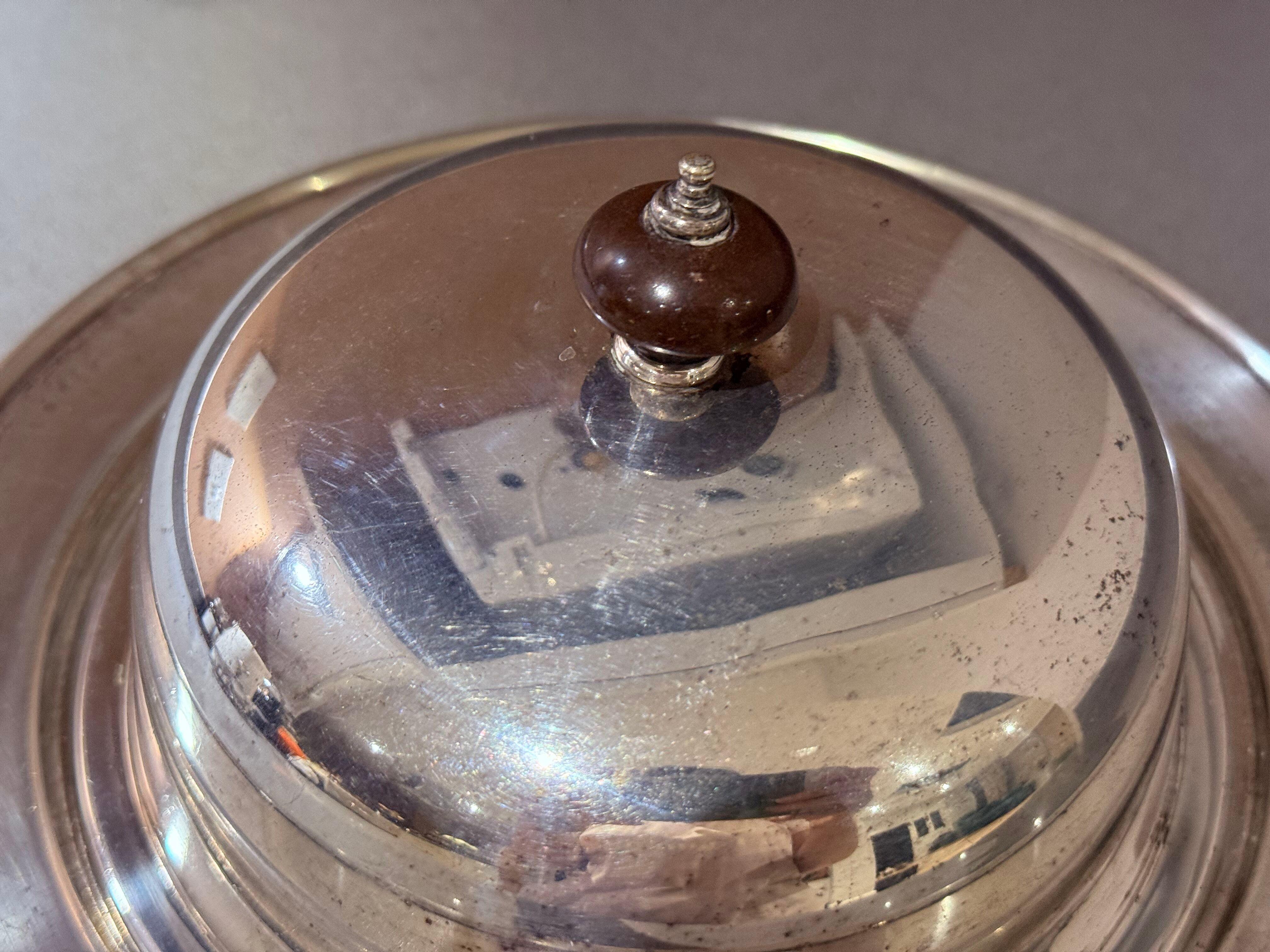 Art Deco Antique Silver-Plated Butter Dish with Wooden Knob, Caviar Dish Tableware Home For Sale