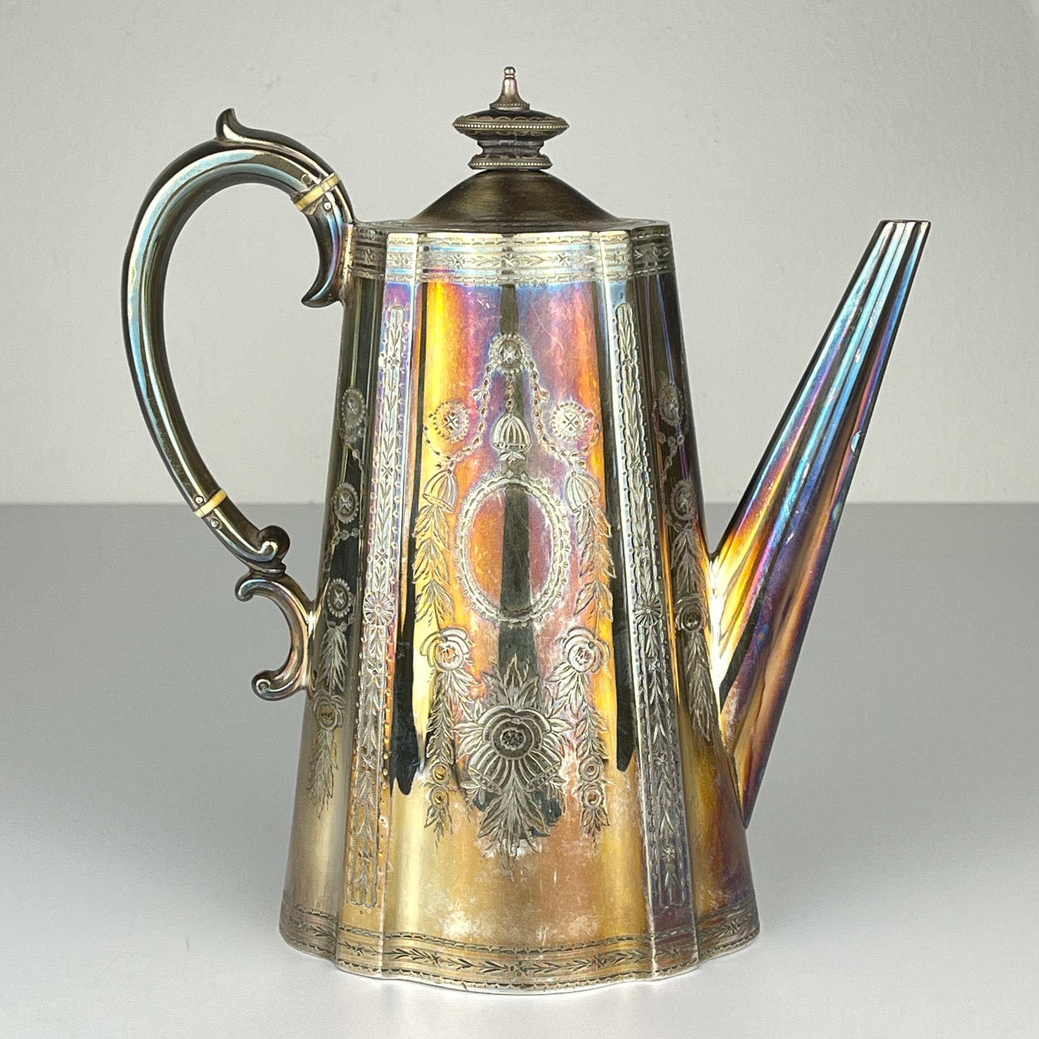 Victorian Antique silver plated coffee and tea set by Elkington & Co, England, 1880s For Sale