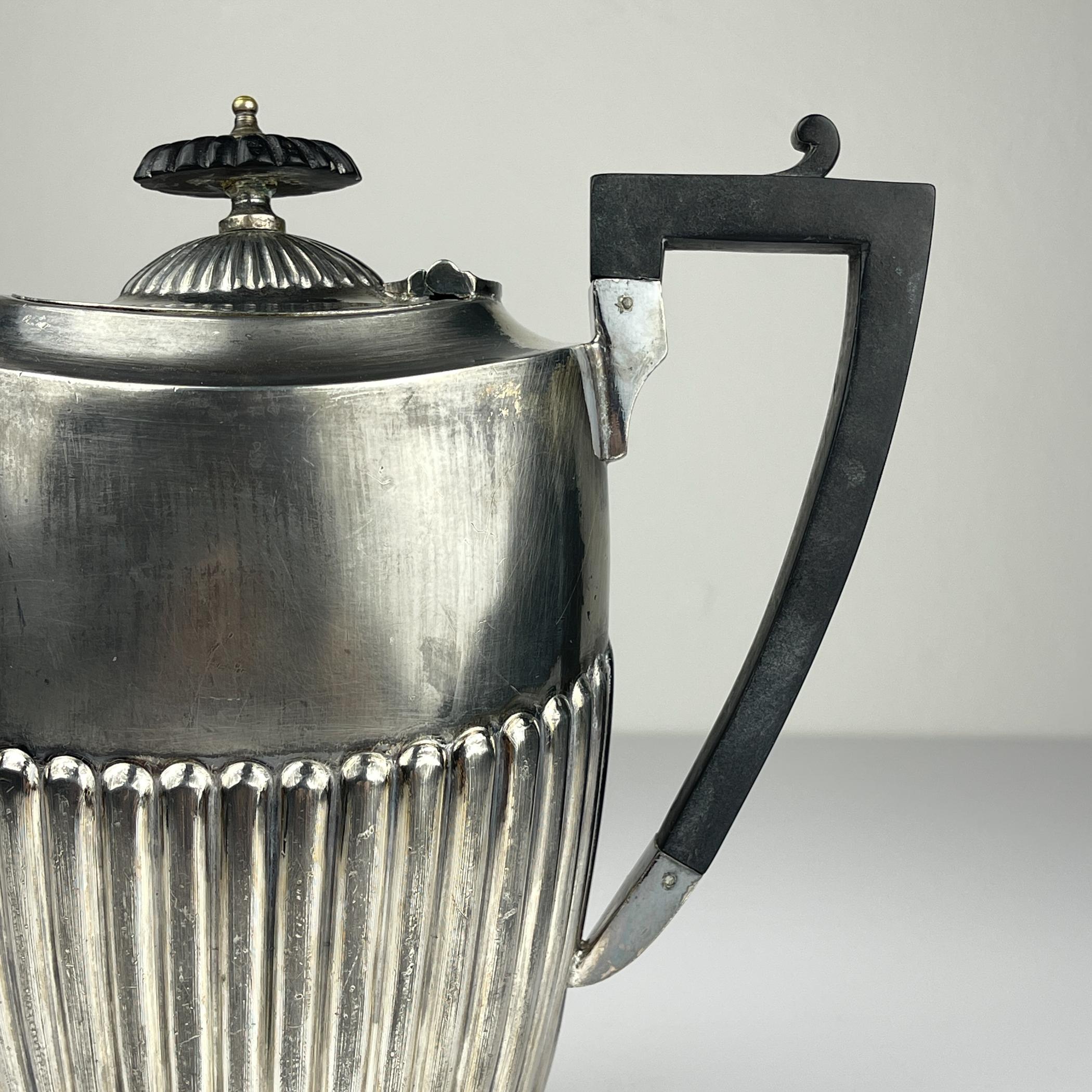 Antique silver plated coffee pot by Sheffield, England, 1890-1910s For Sale 5