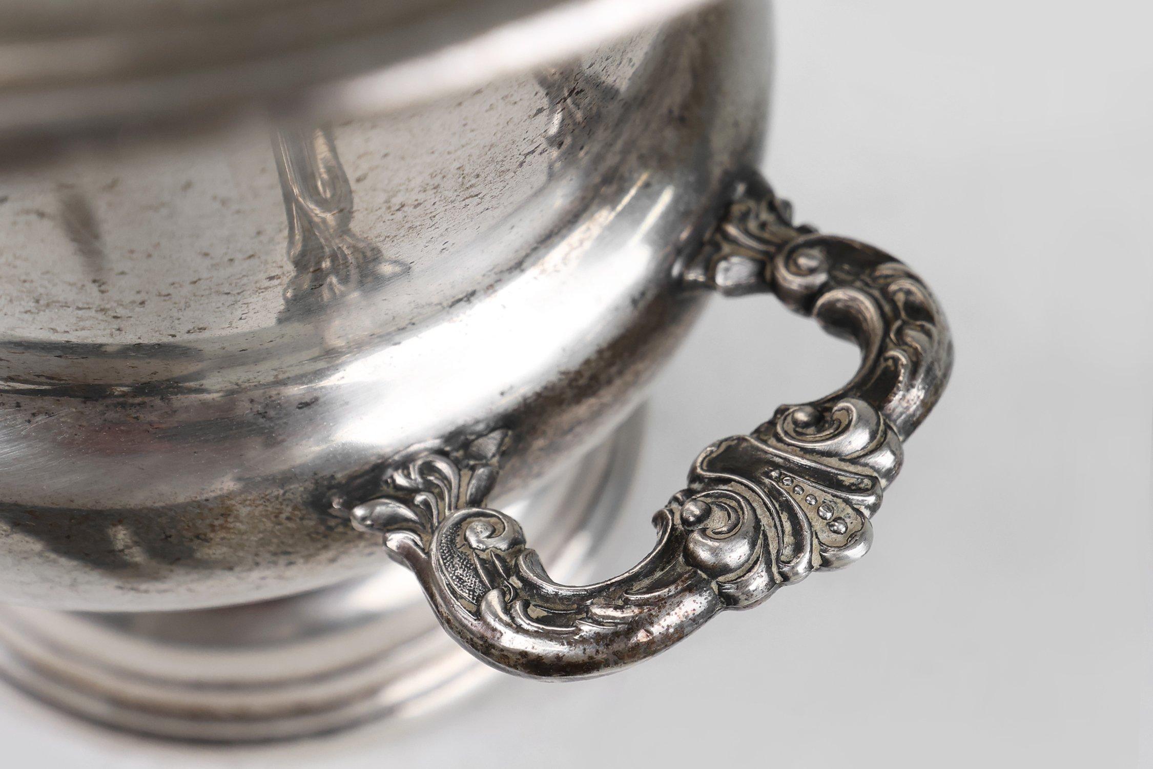 19th Century Antique Silver Plated Copper Champagne Bucket in Medicis Shape, 1890s For Sale