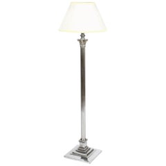 Lampe télescopique à colonne corinthienne plaquée argent:: 19ème siècle