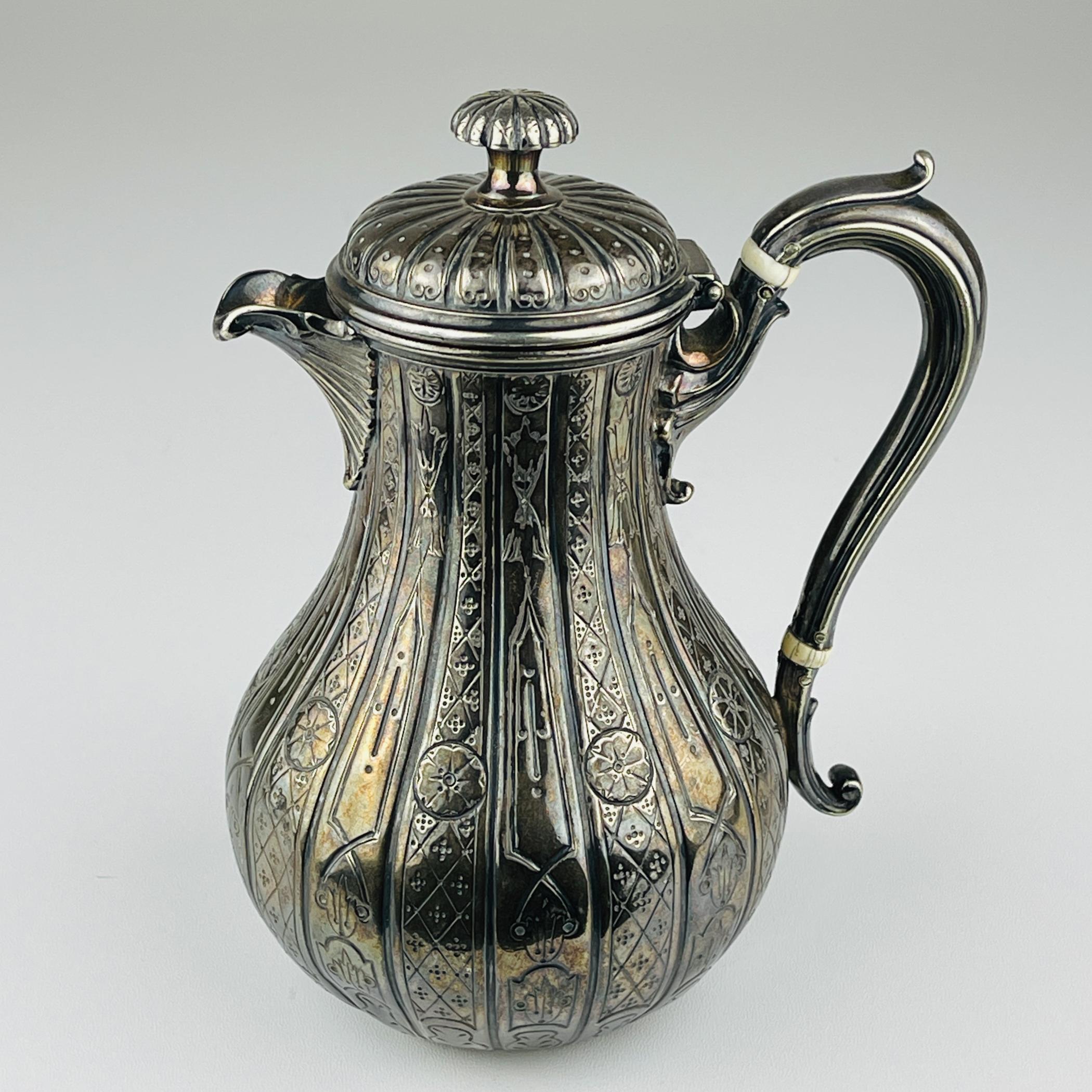 Antique silver plated creamer by Elkington & Co, England, 1880s For Sale 5