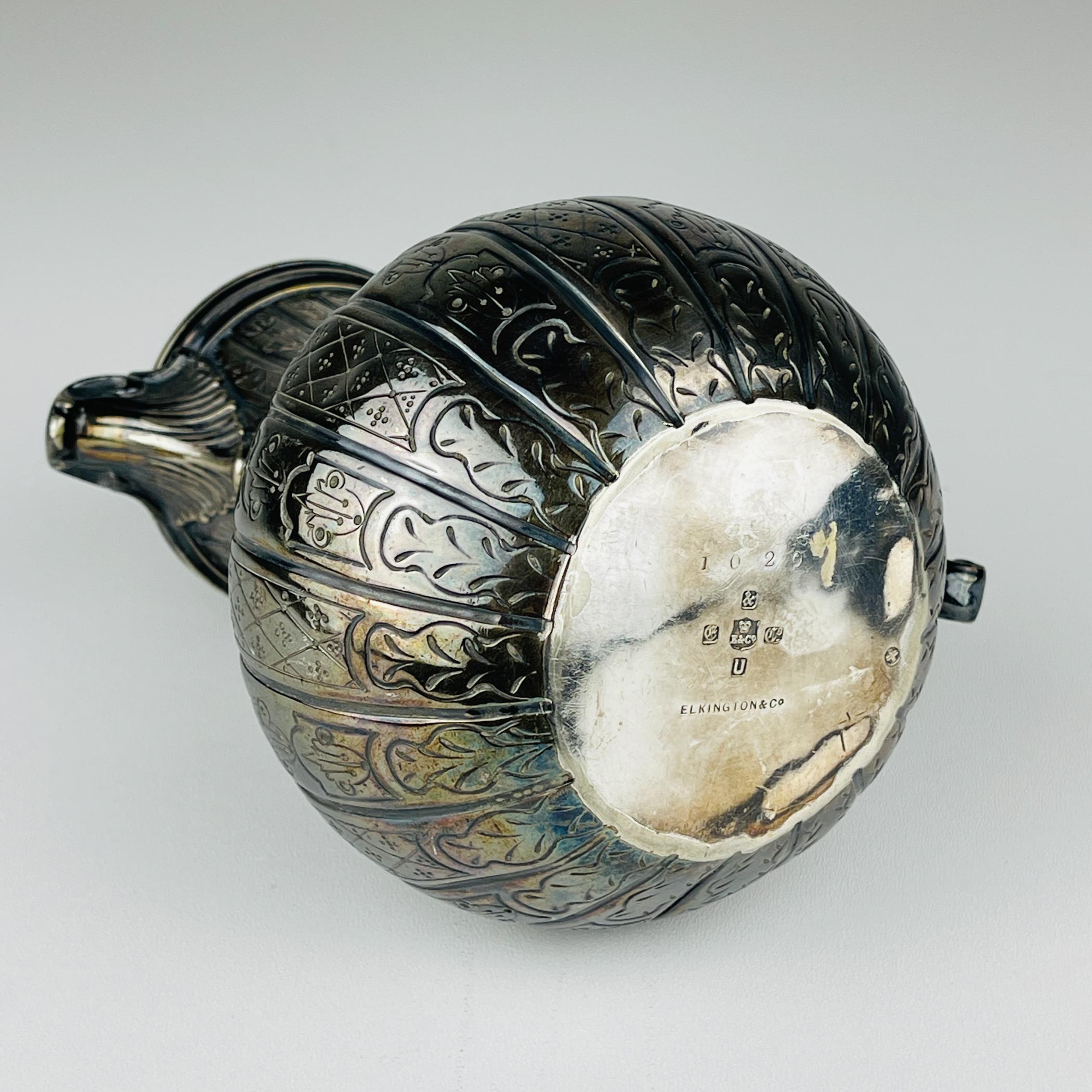 Antique silver plated creamer by Elkington & Co, England, 1880s For Sale 2