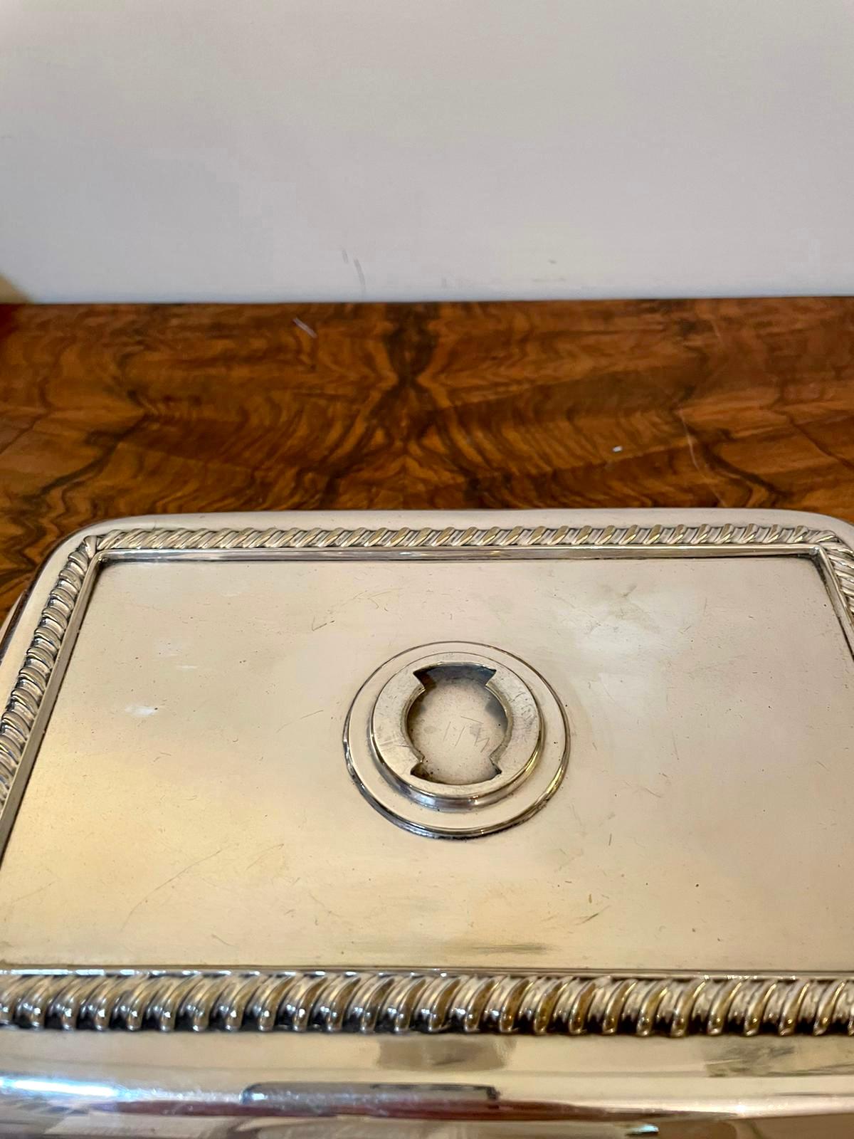 Antique Silver Plated Entrée Dish In Good Condition In Suffolk, GB