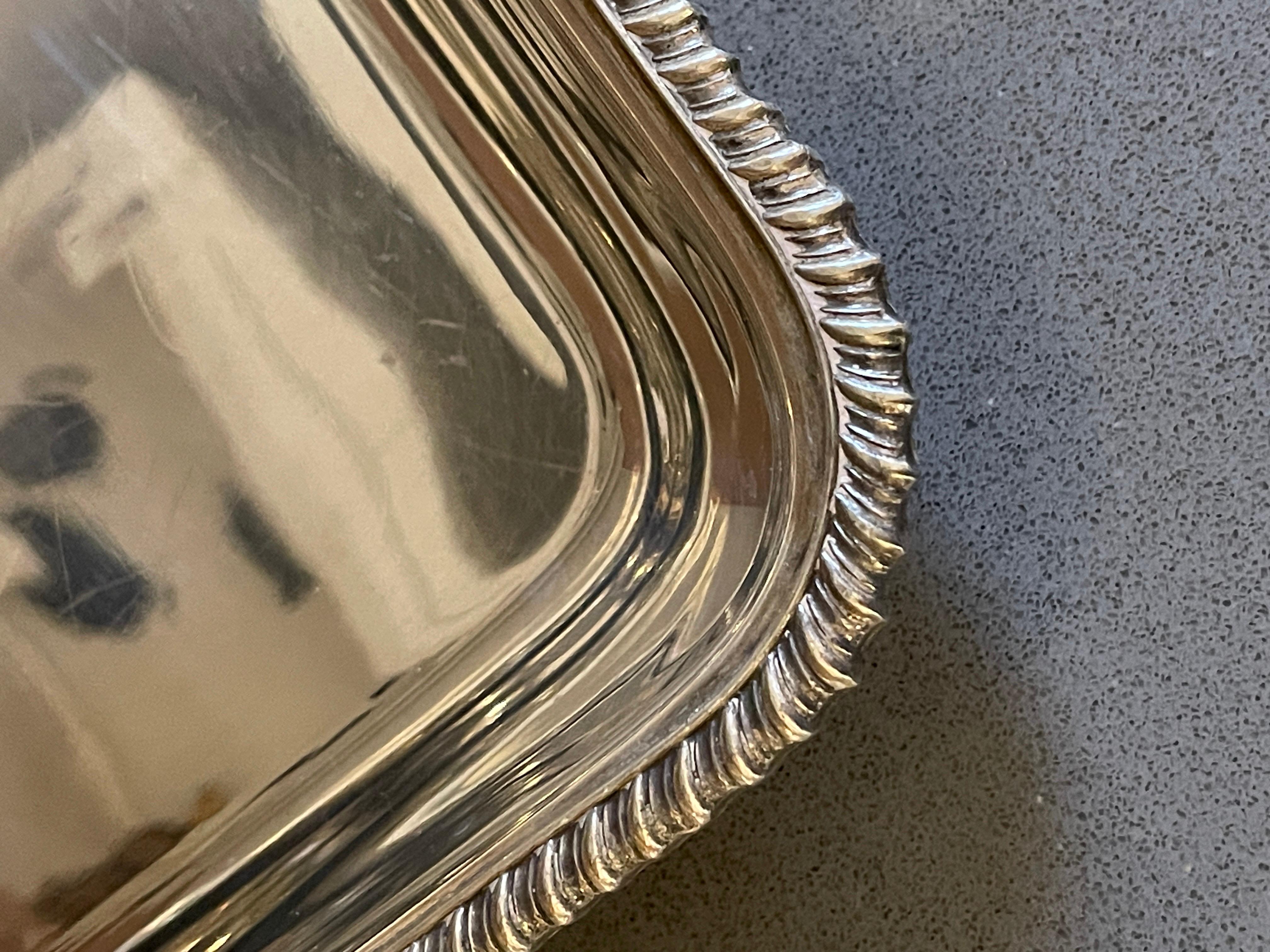 Antiguo Plato de Entrada Plateado Sopera Cubierta Sheffield Inglés y Tapa principios del siglo XX en venta