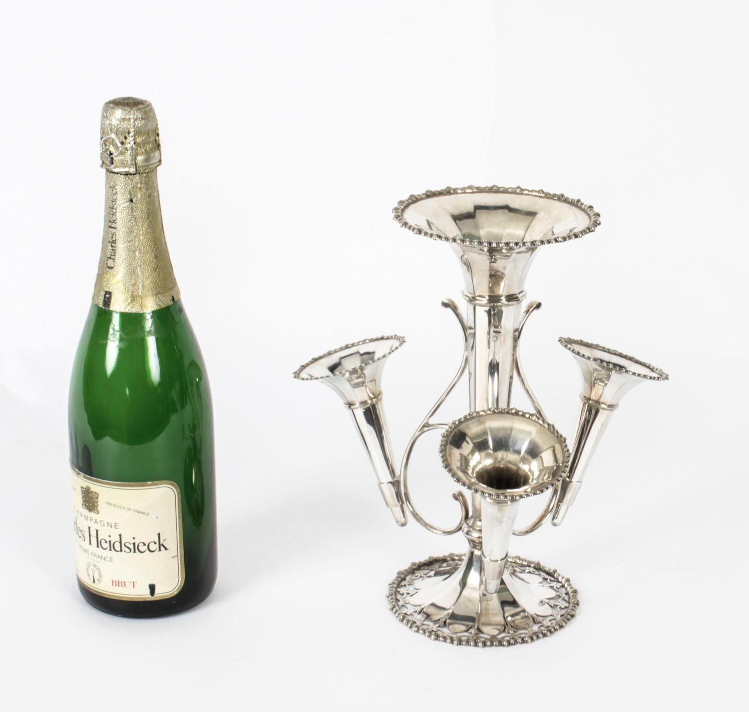 Antique Silver Plated Epergne Vase by Daniel & Arter, 19th C 2