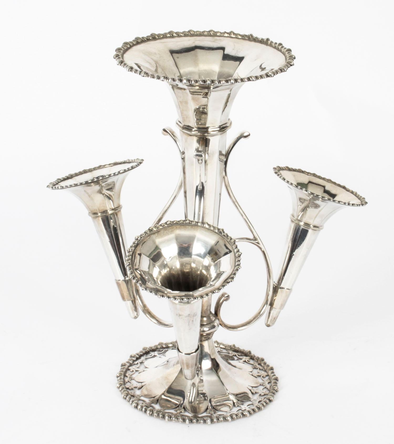 Antique Silver Plated Epergne Vase by Daniel & Arter, 19th C 3