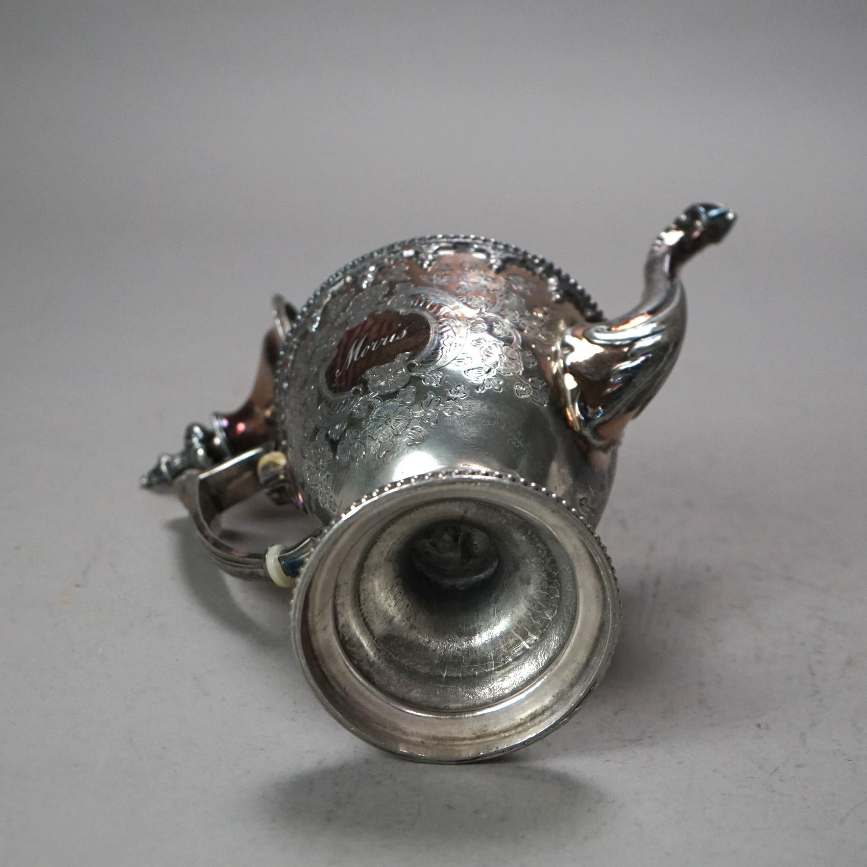 XIX secolo Antica teiera floreale placcata in argento C1890 in vendita