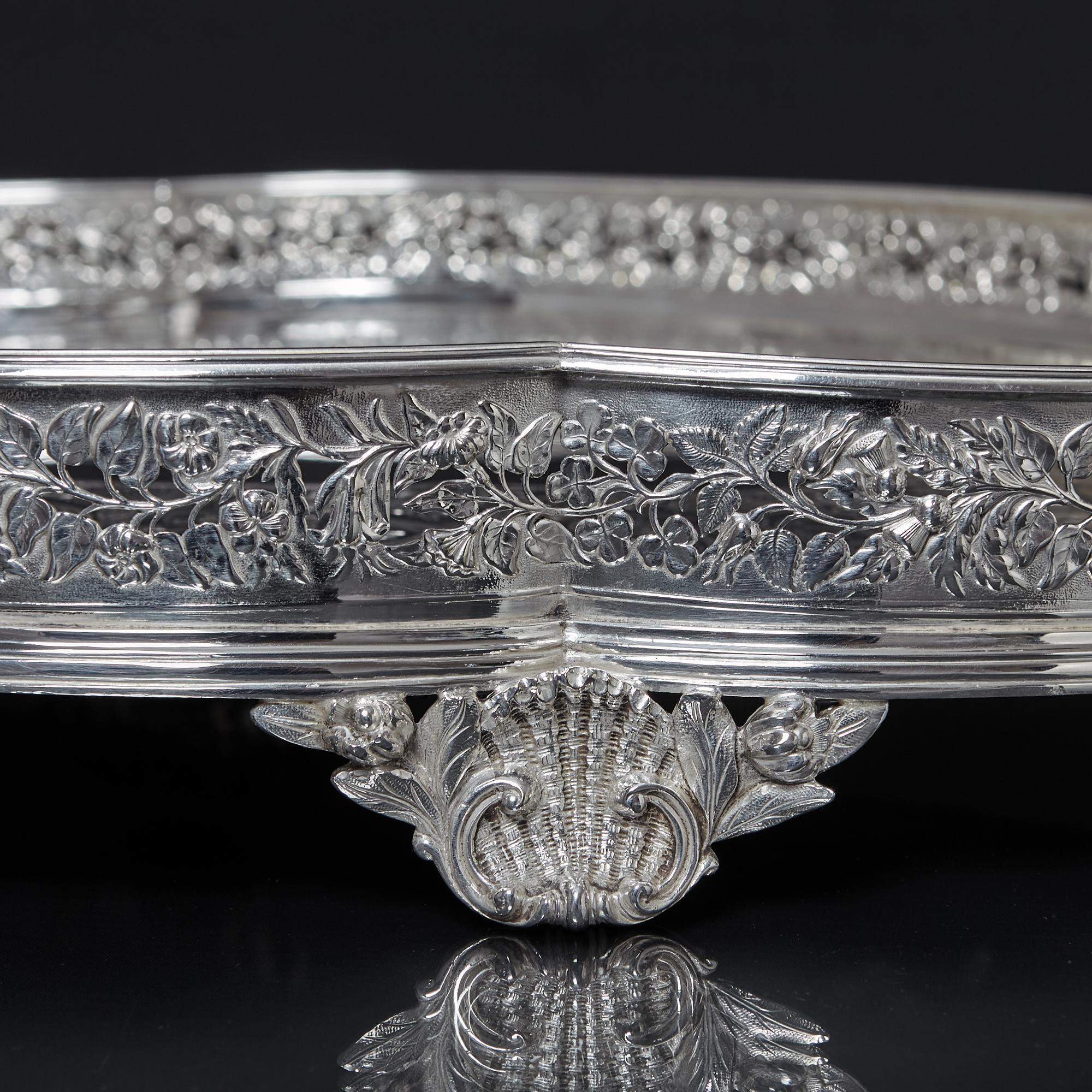 Antique silver-plated gallery tray For Sale 3