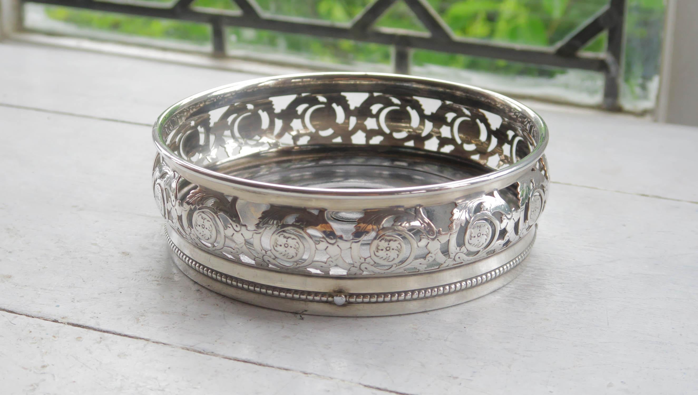 Edwardian Antique Silver Plated Georgian Style Decanter Coaster. English C.1920
