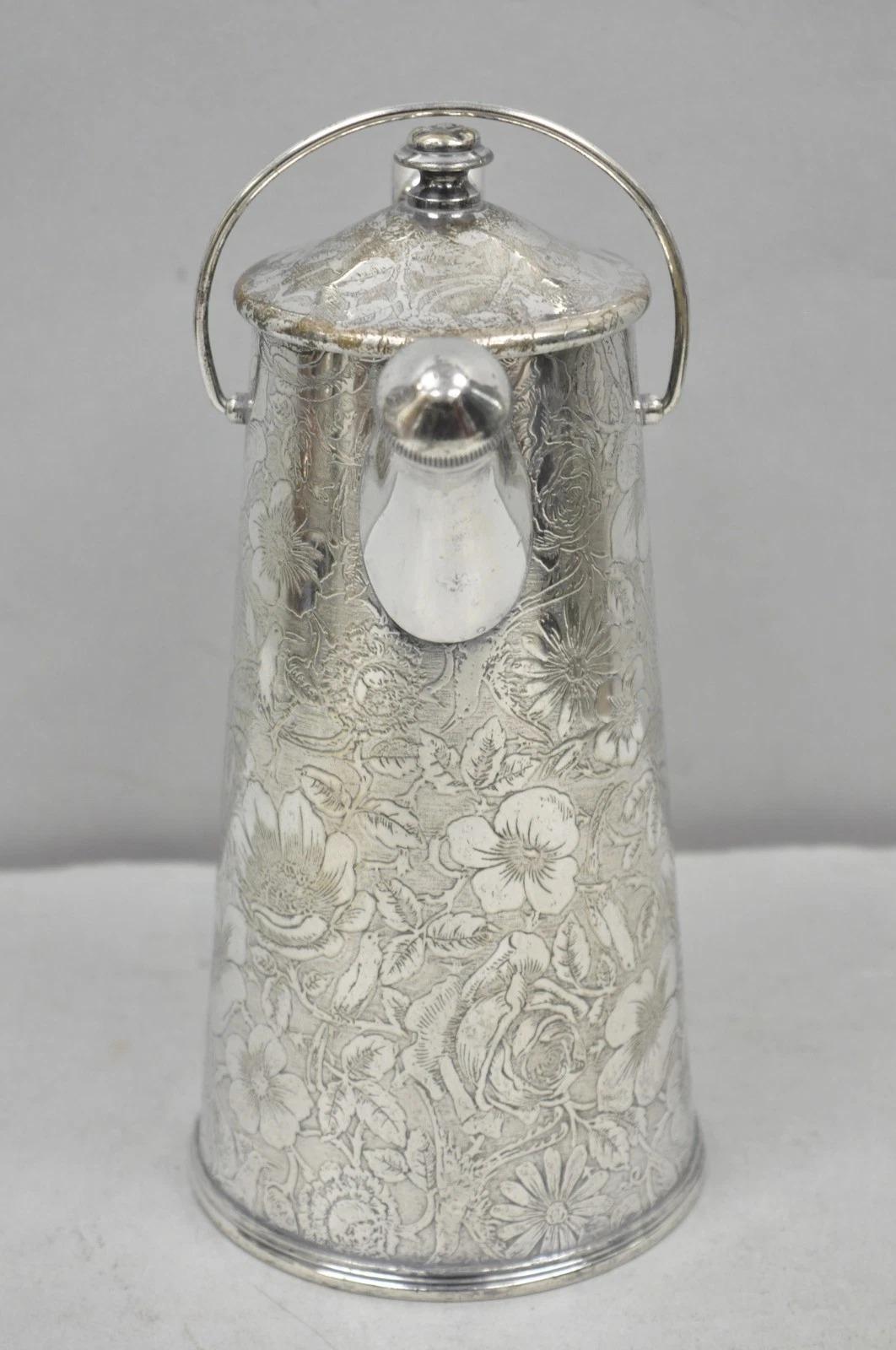 Antica brocca Shakers per Martini placcata in argento 