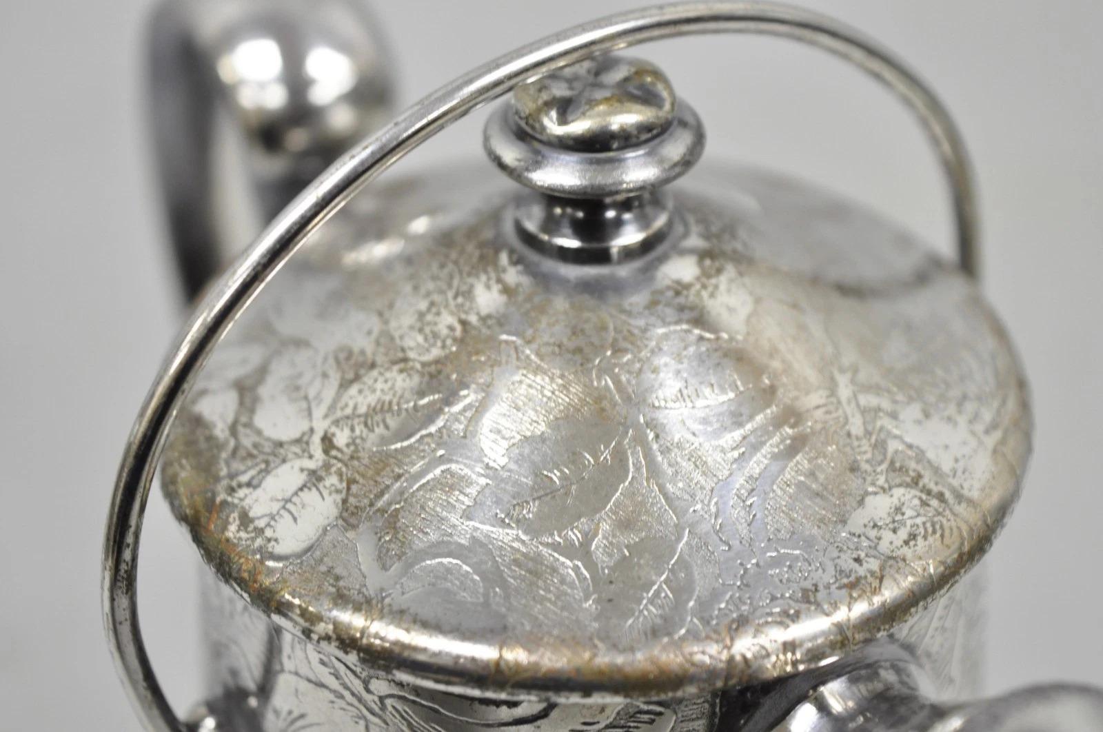 Antica brocca Shakers per Martini placcata in argento 