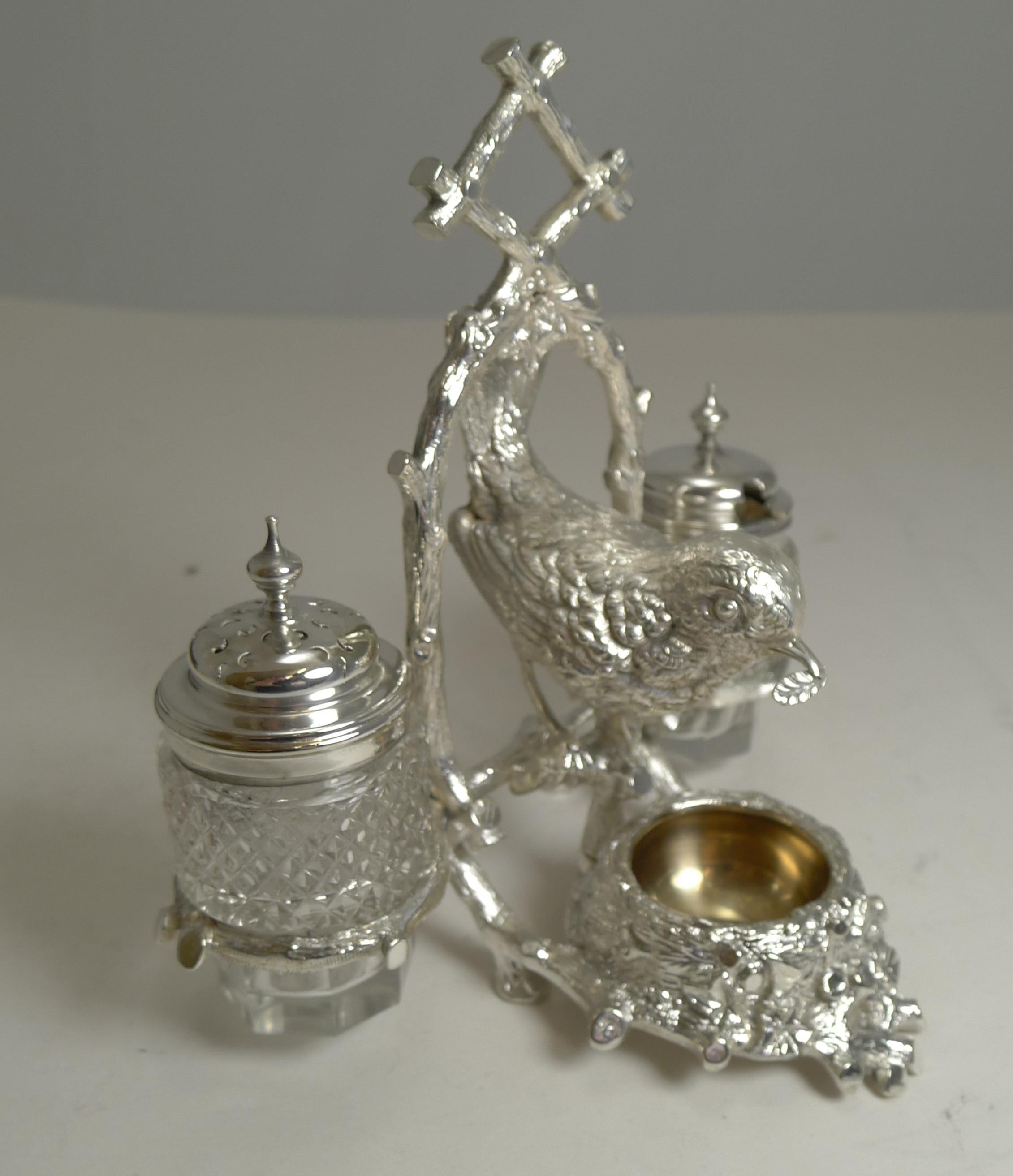 Antique Silver Plated Novelty Cruet, Bird / Wren Building Nest, circa 1880 In Good Condition In Bath, GB