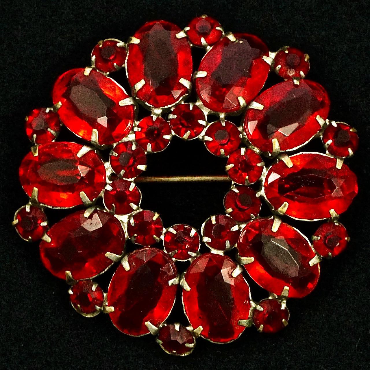 Women's or Men's Antique Silver Plated Round Brooch with Faceted Red Glass Stones For Sale