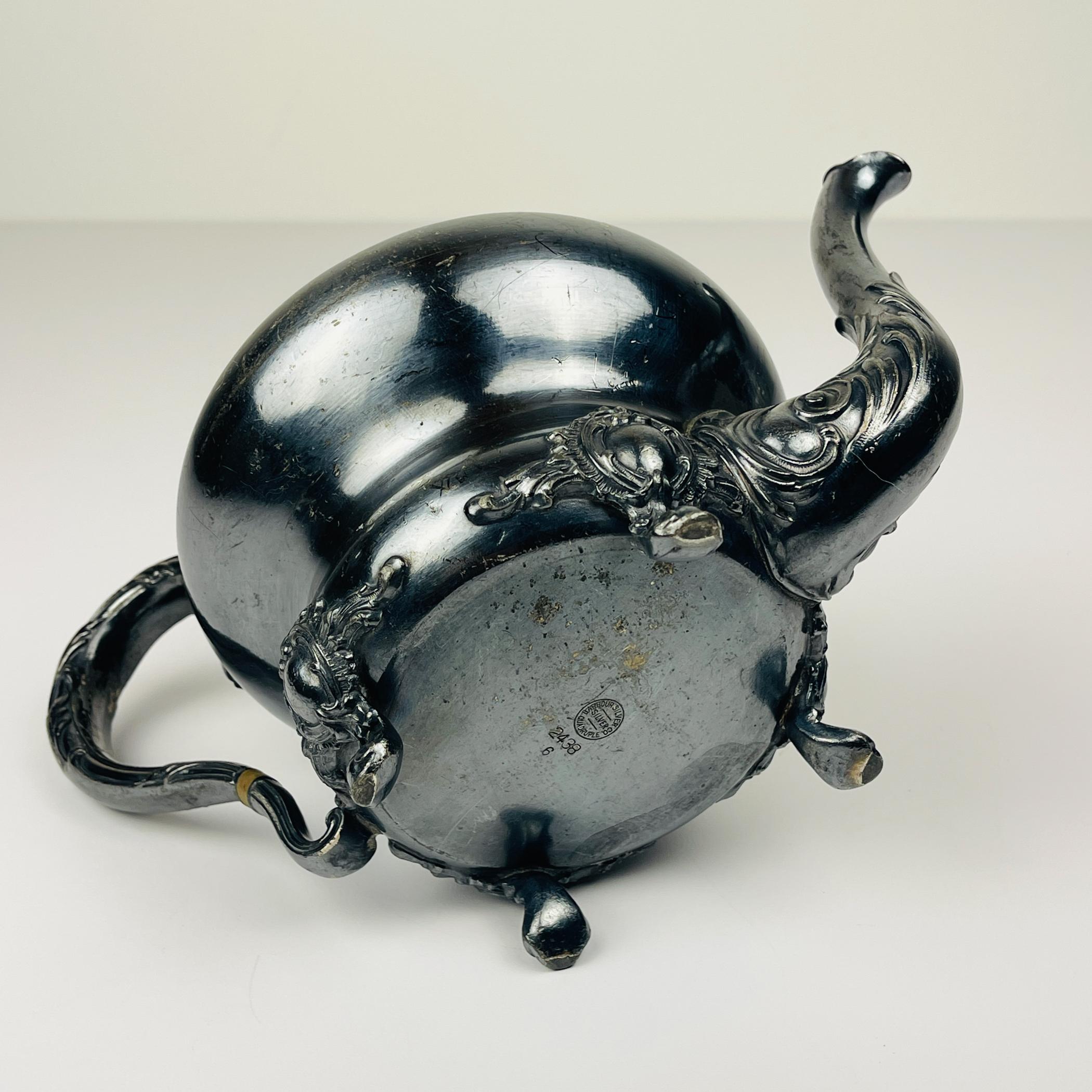 Antigua tetera plateada de Barbour Silver Company, EE.UU., finales del siglo XIX en venta 1