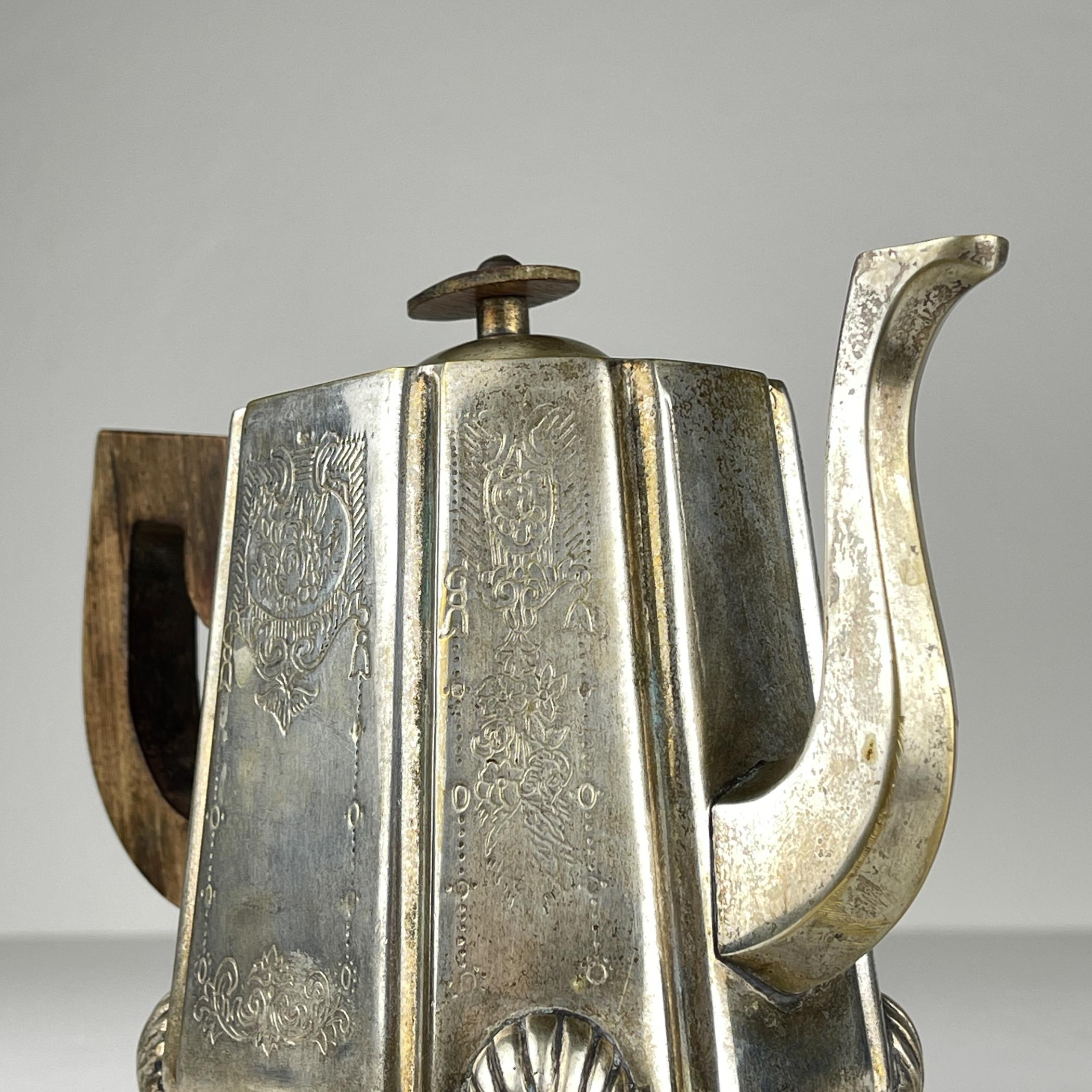 Antique silver plated teapot by Queen Victoria Sheffield, England, 1900s 6