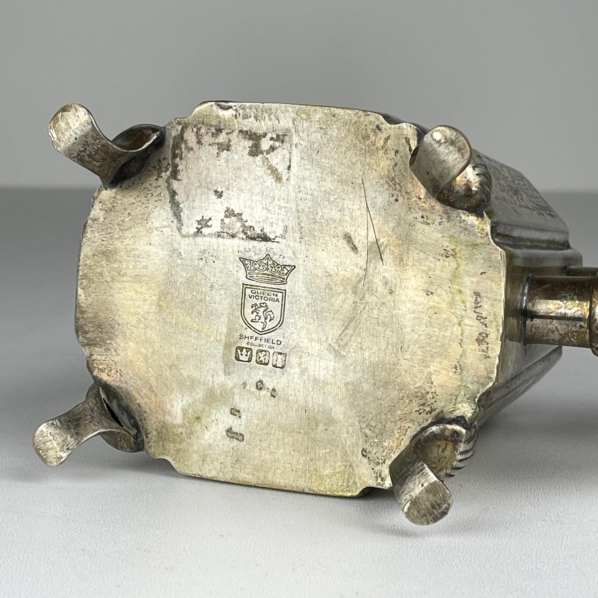 Antique silver plated teapot by Queen Victoria Sheffield, England, 1900s 1