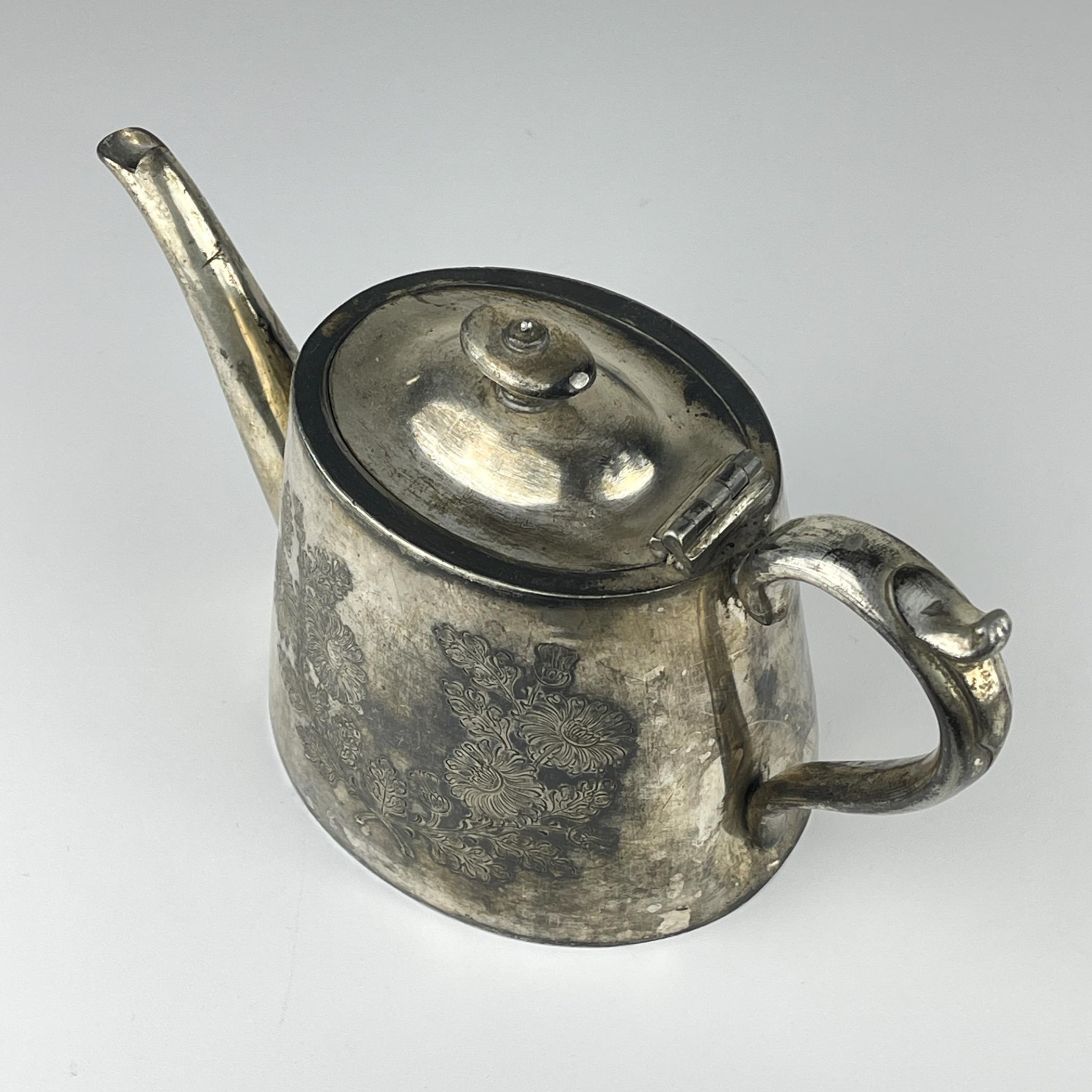 British Antique silver plated teapot by Sheffield, England, 1890-1910s For Sale